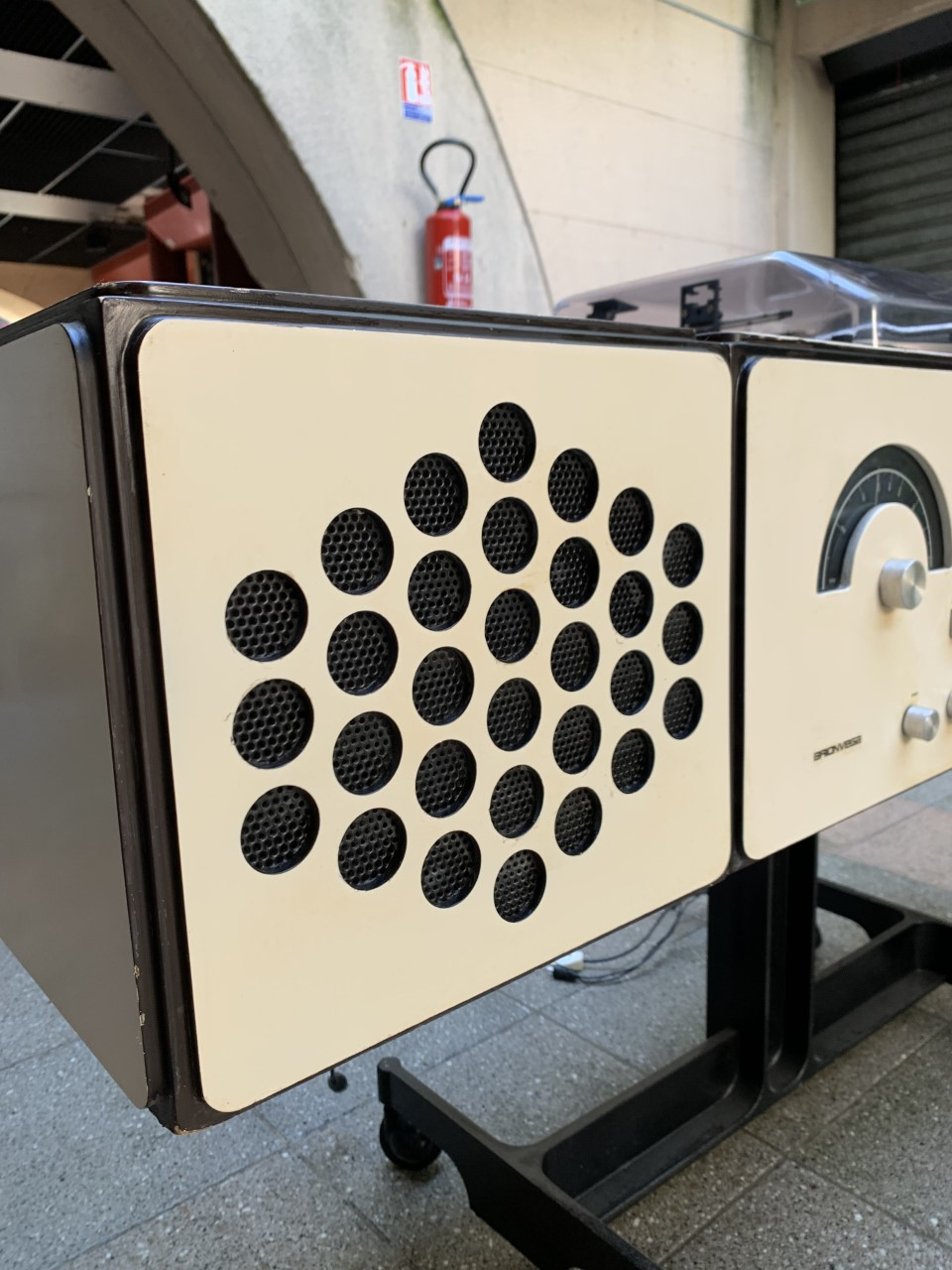 Achille Castiglioni – Chaîne hifi Brion Vega RR126 beige 1960