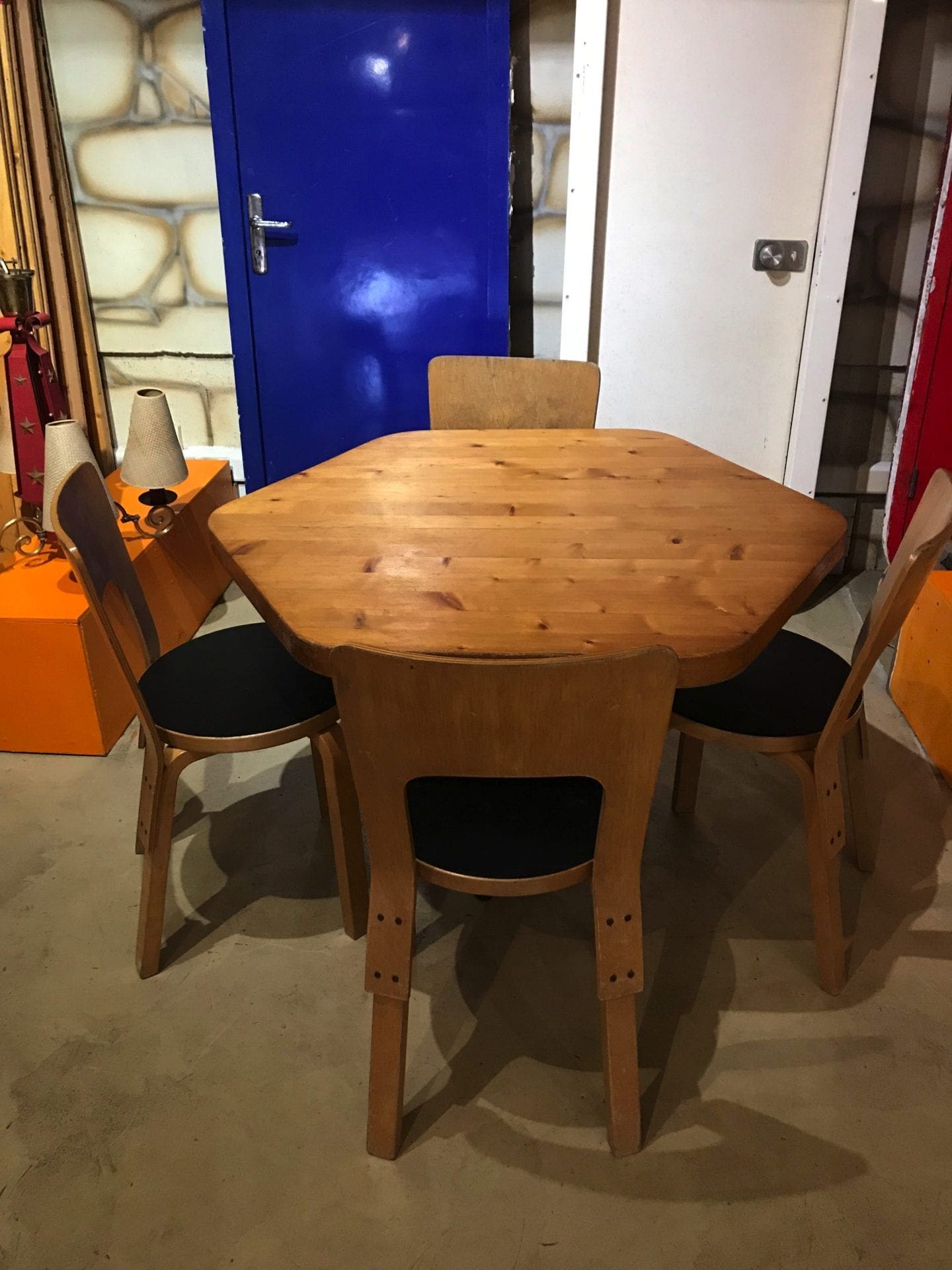 Alvar Aalto – Ensemble de 4 chaises modèle 66