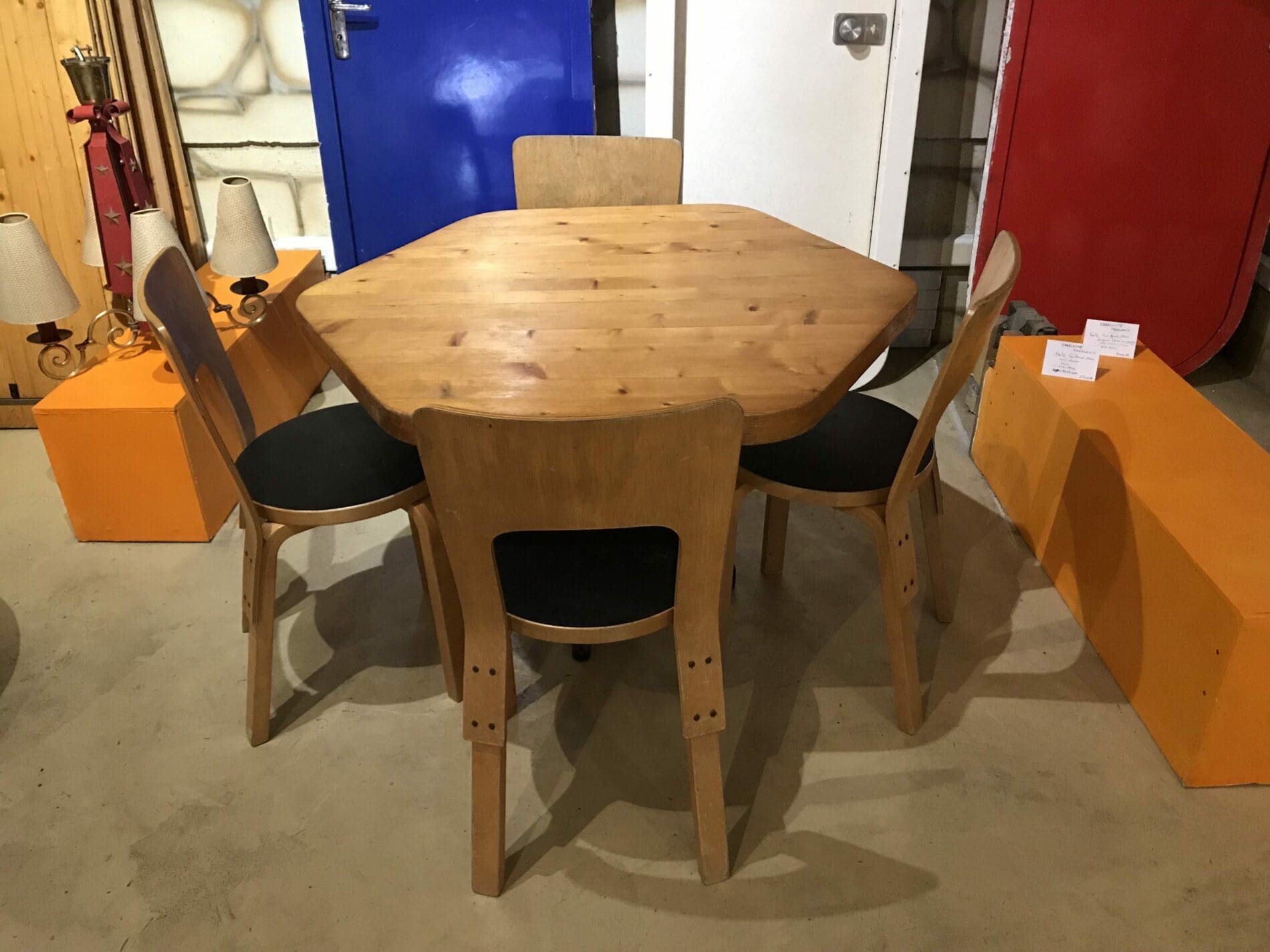 Alvar Aalto – Ensemble de 4 chaises modèle 66