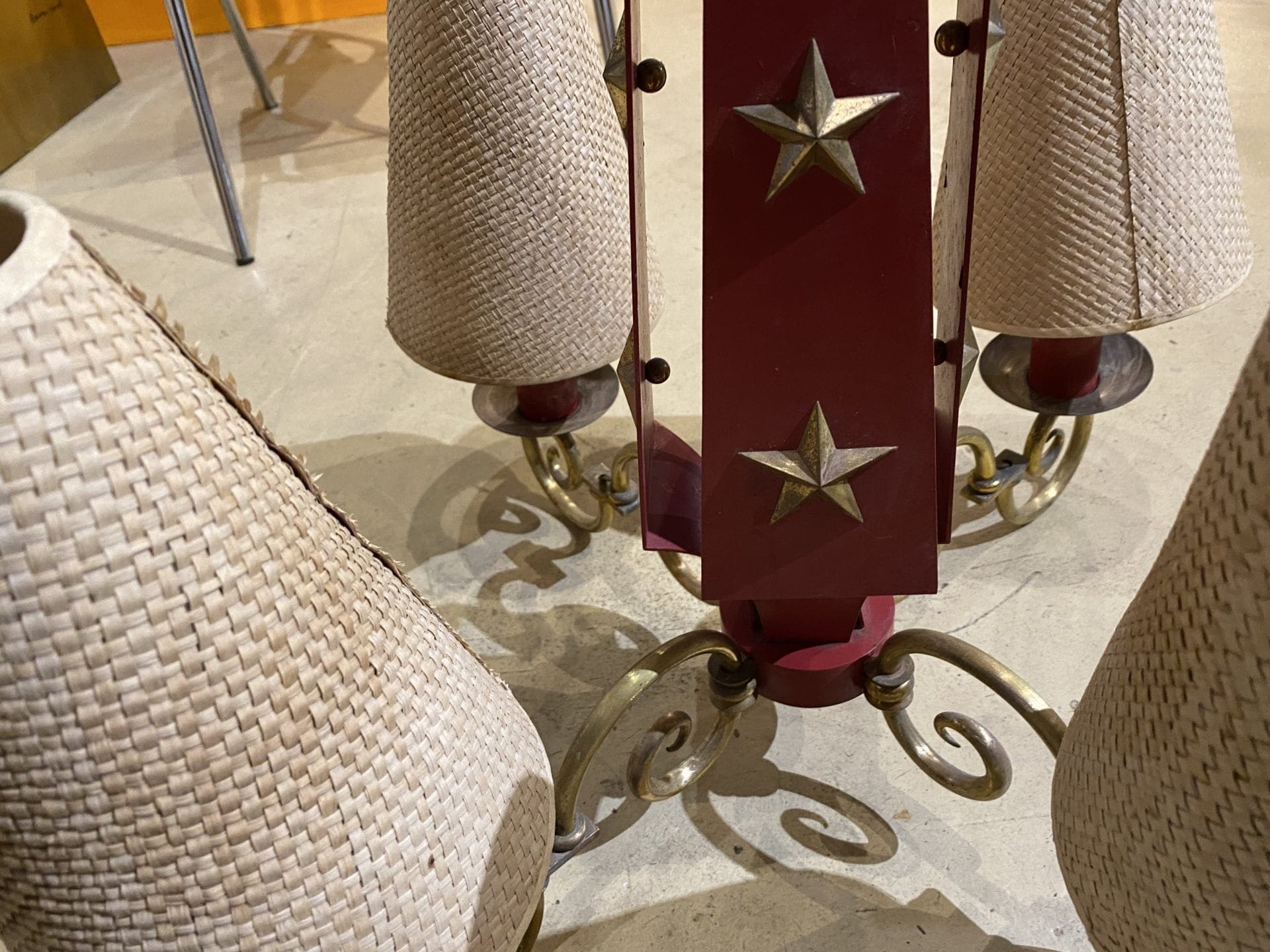 Lustre André Arbus 1940 — Métal laqué rouge & Laiton, Art déco vintage