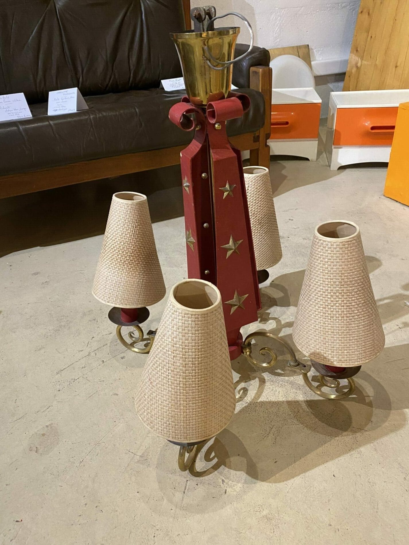 Lustre André Arbus 1940 — Métal laqué rouge & Laiton, Art déco vintage