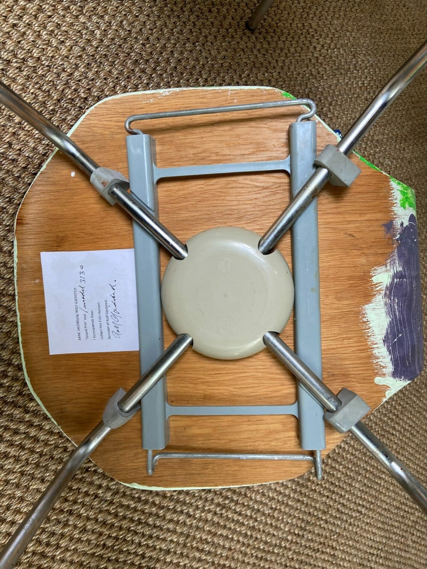 Chaises T 3130 Grand Prix – Arne Jacobsen & Rolf Gjedsted