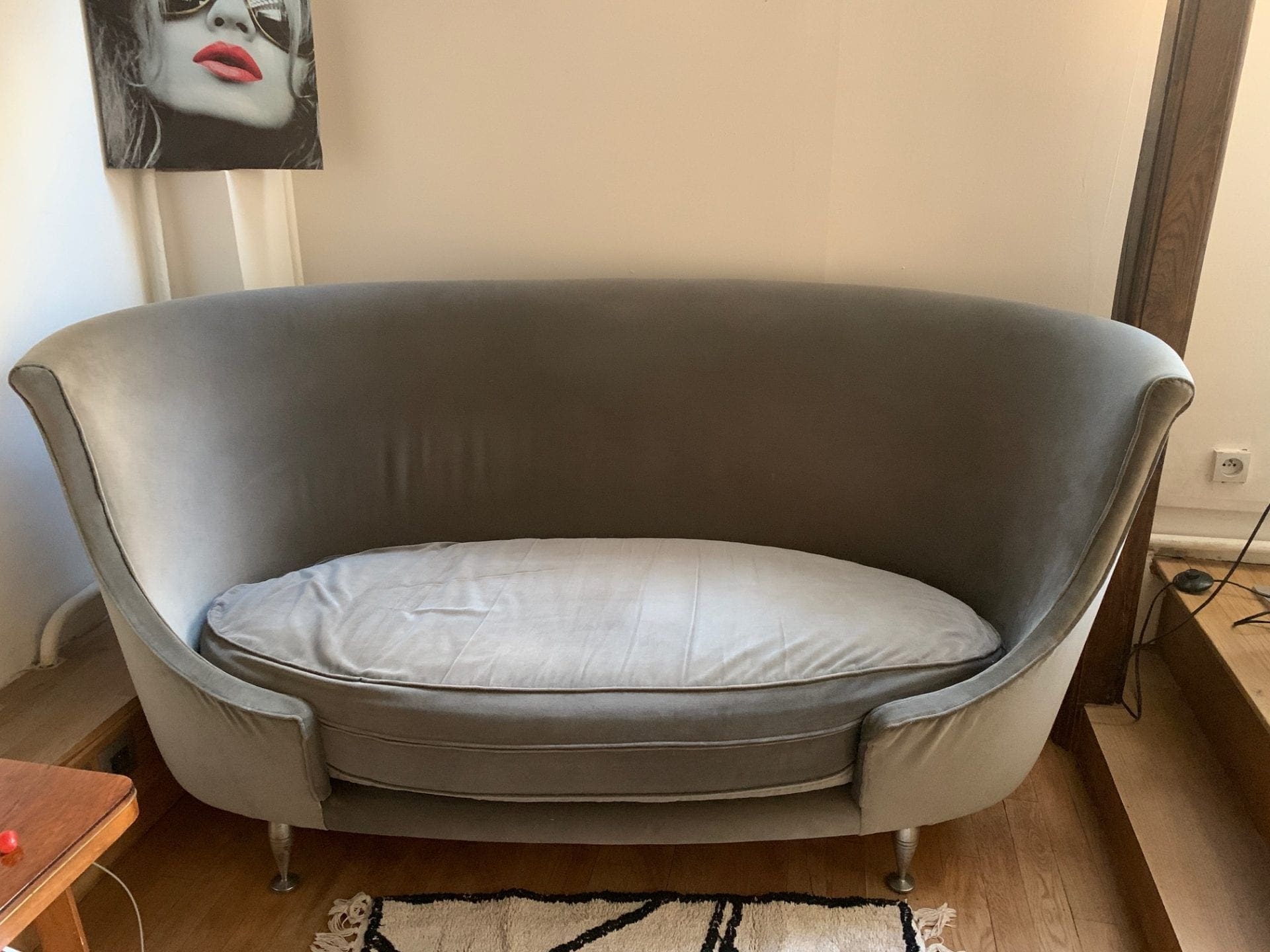 Banquette Moroso – Velours rasé gris – Circa 2000