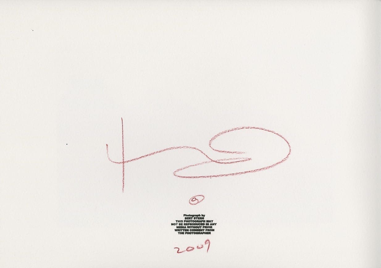 Bert Stern – Marilyn Monroe drinking wine on the bed