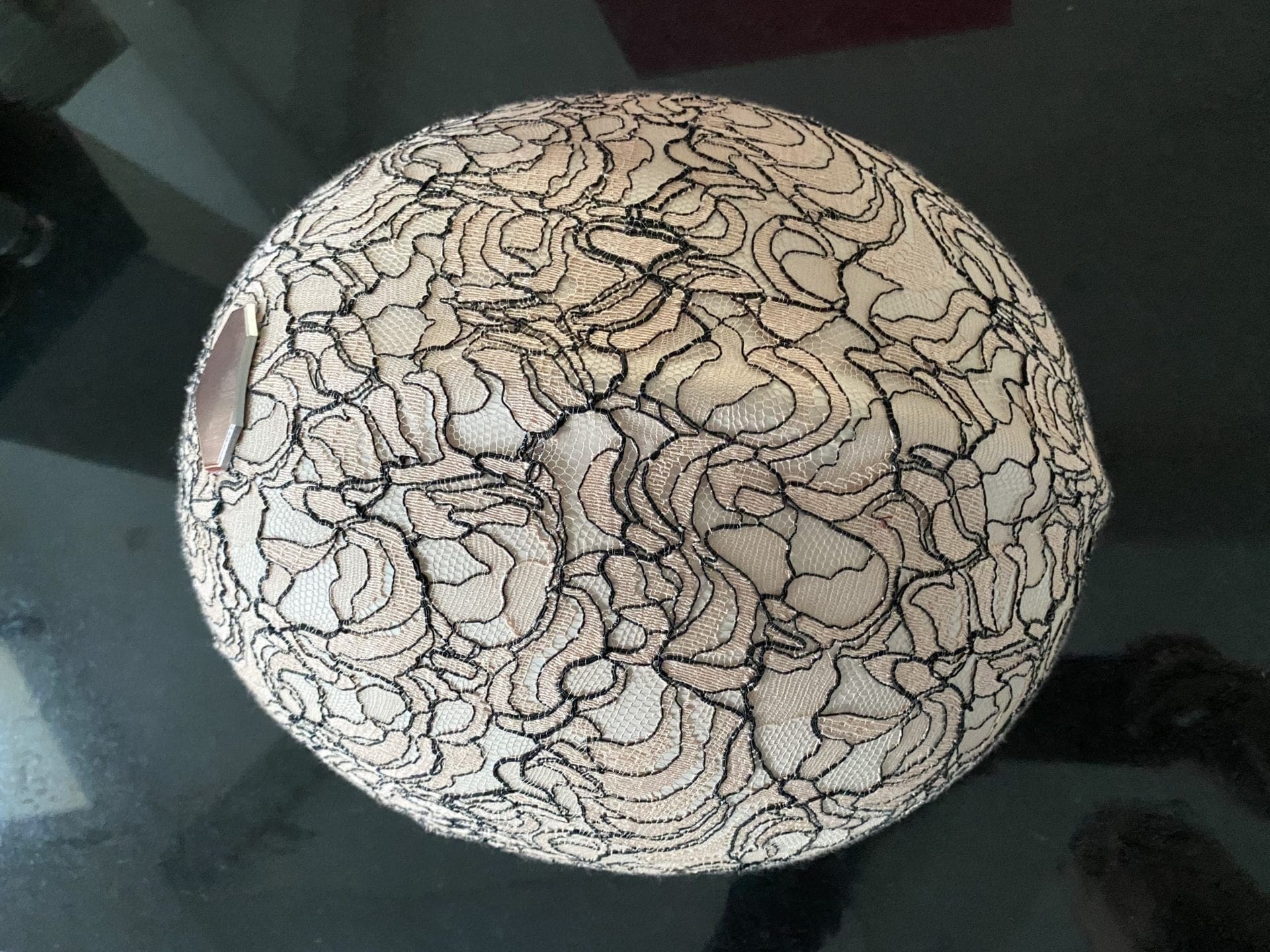 Casque Ruby pour Christian Dior – Pièce de collection (circa 2010)