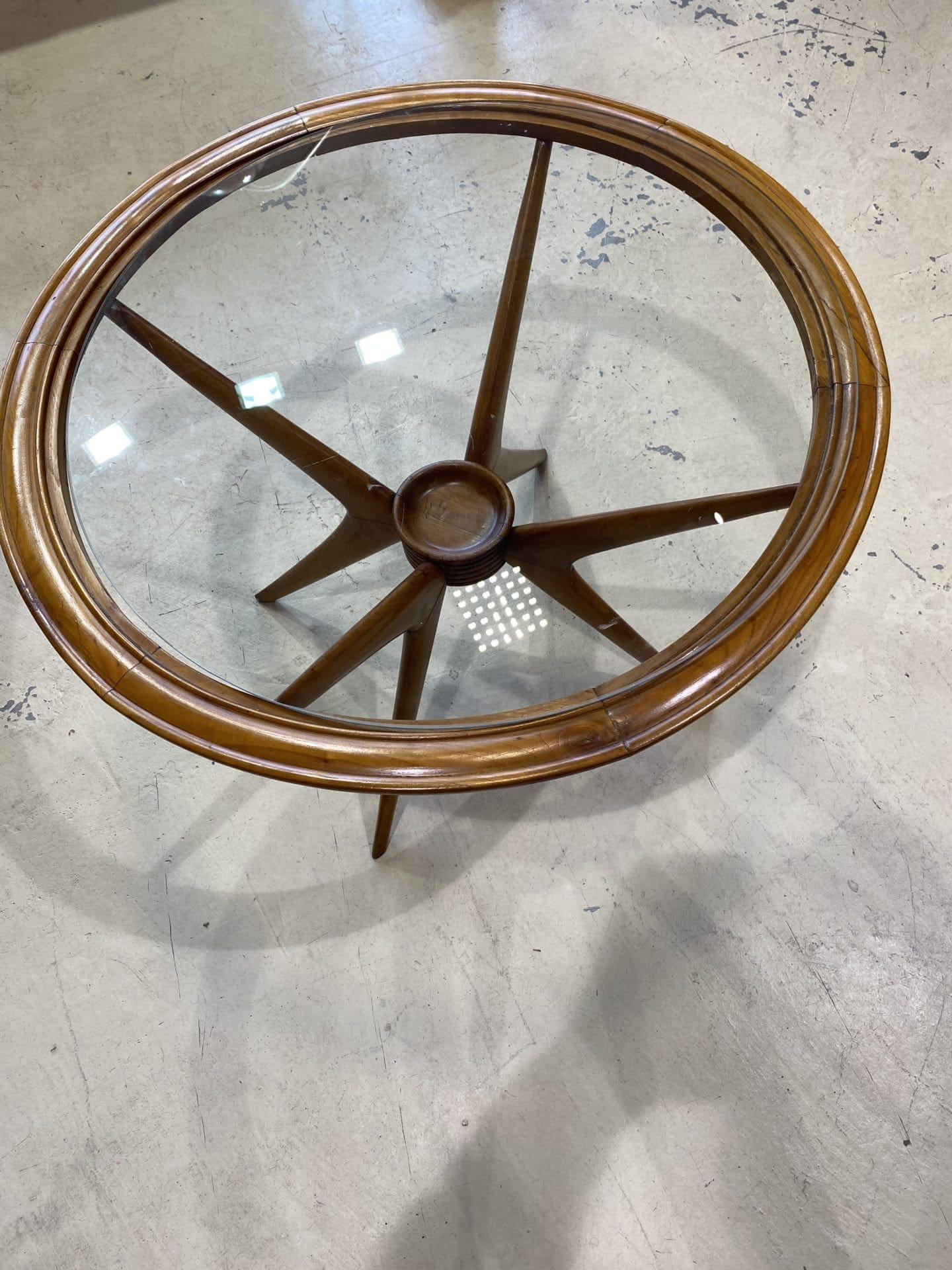 Table Basse Cesare Lacca Palissandre et Verre