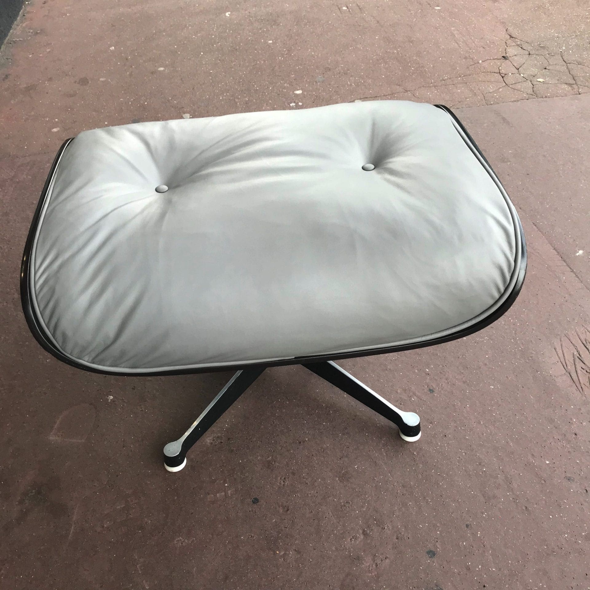 Charles Eames – Lounge chair et ottoman