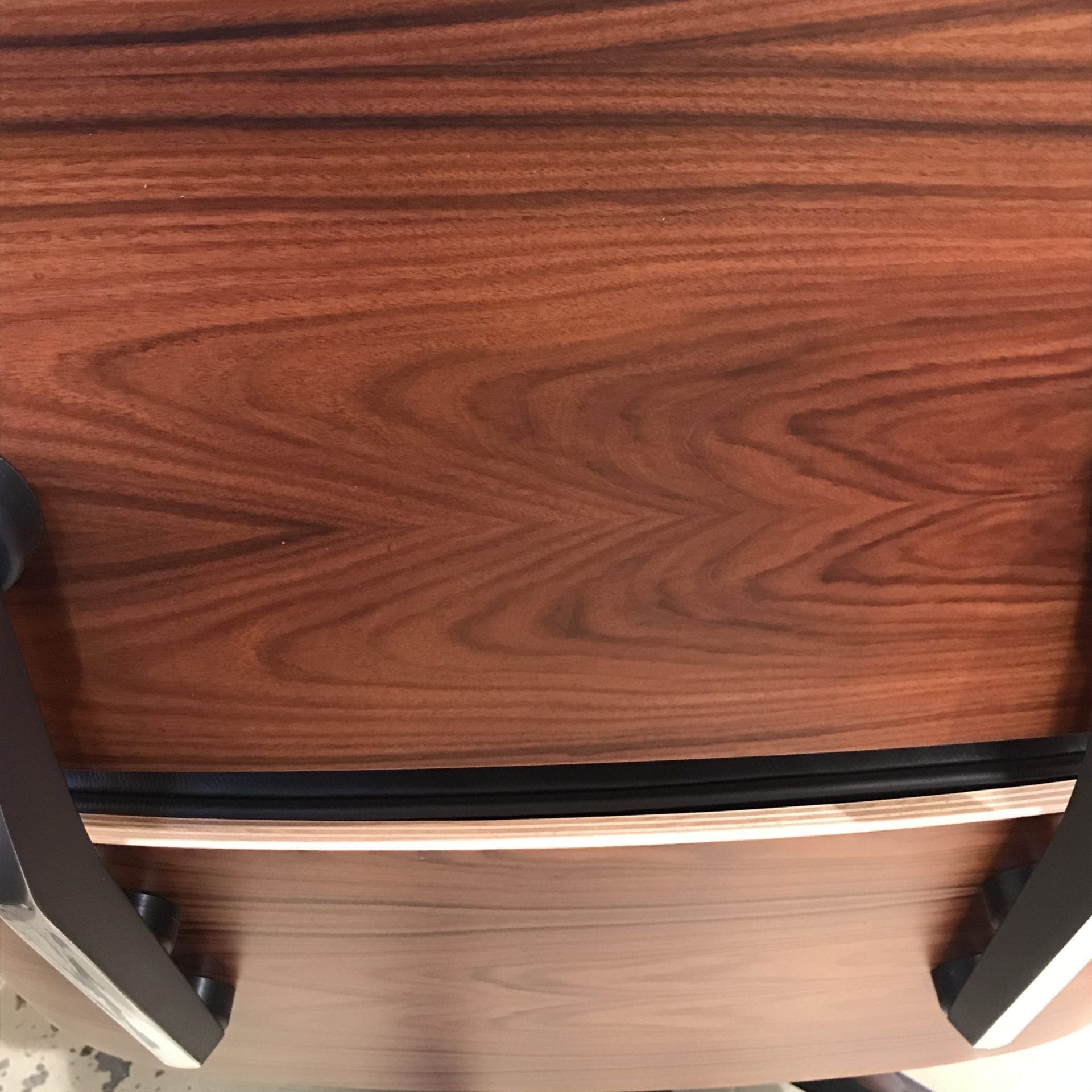 Charles Eames – Lounge chair marron