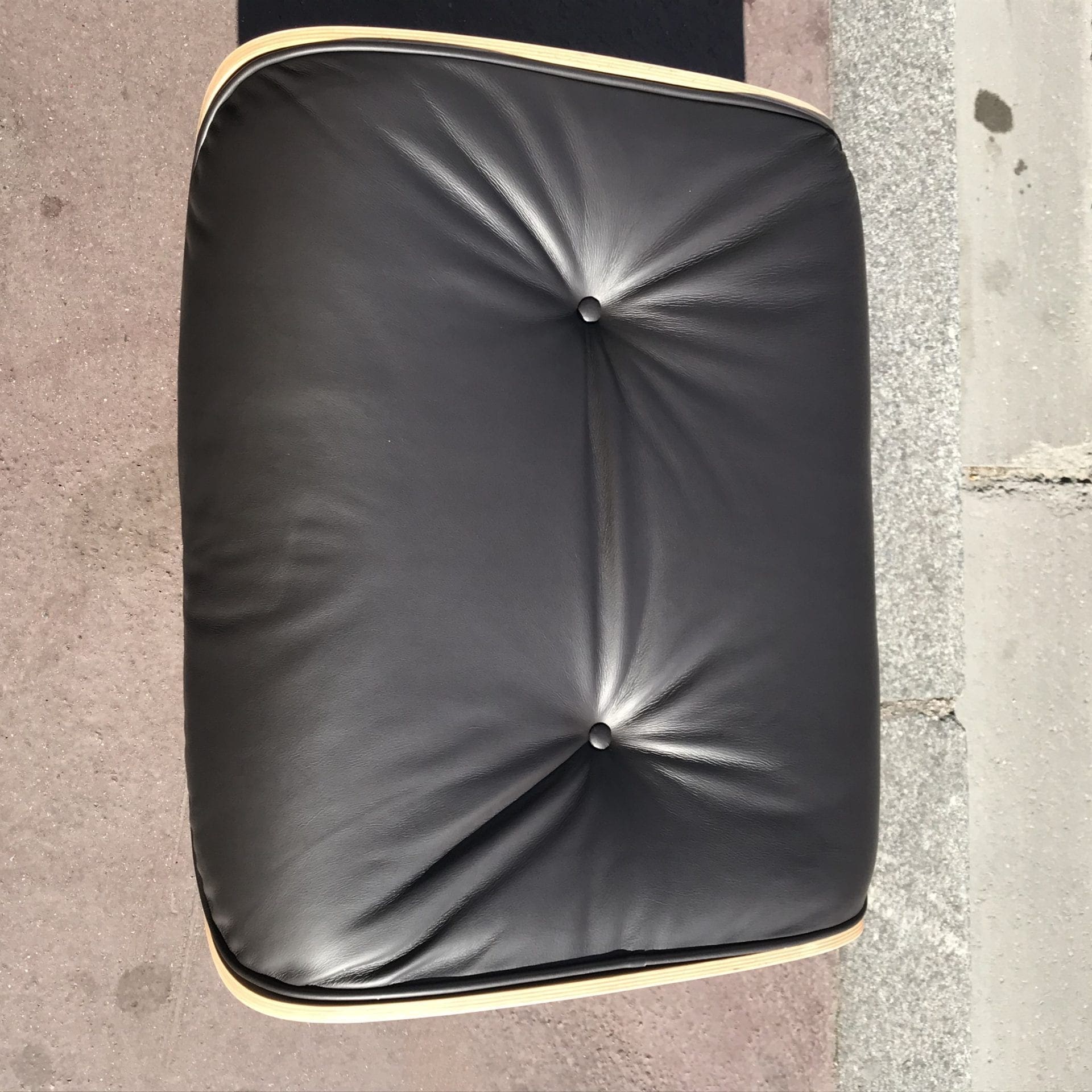 Charles Eames – Lounge chair marron