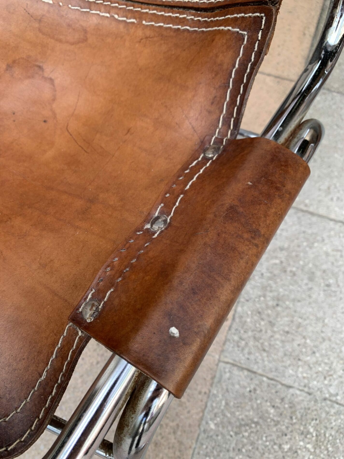 Charlotte PERRIAND – 4 chaises Les Arcs