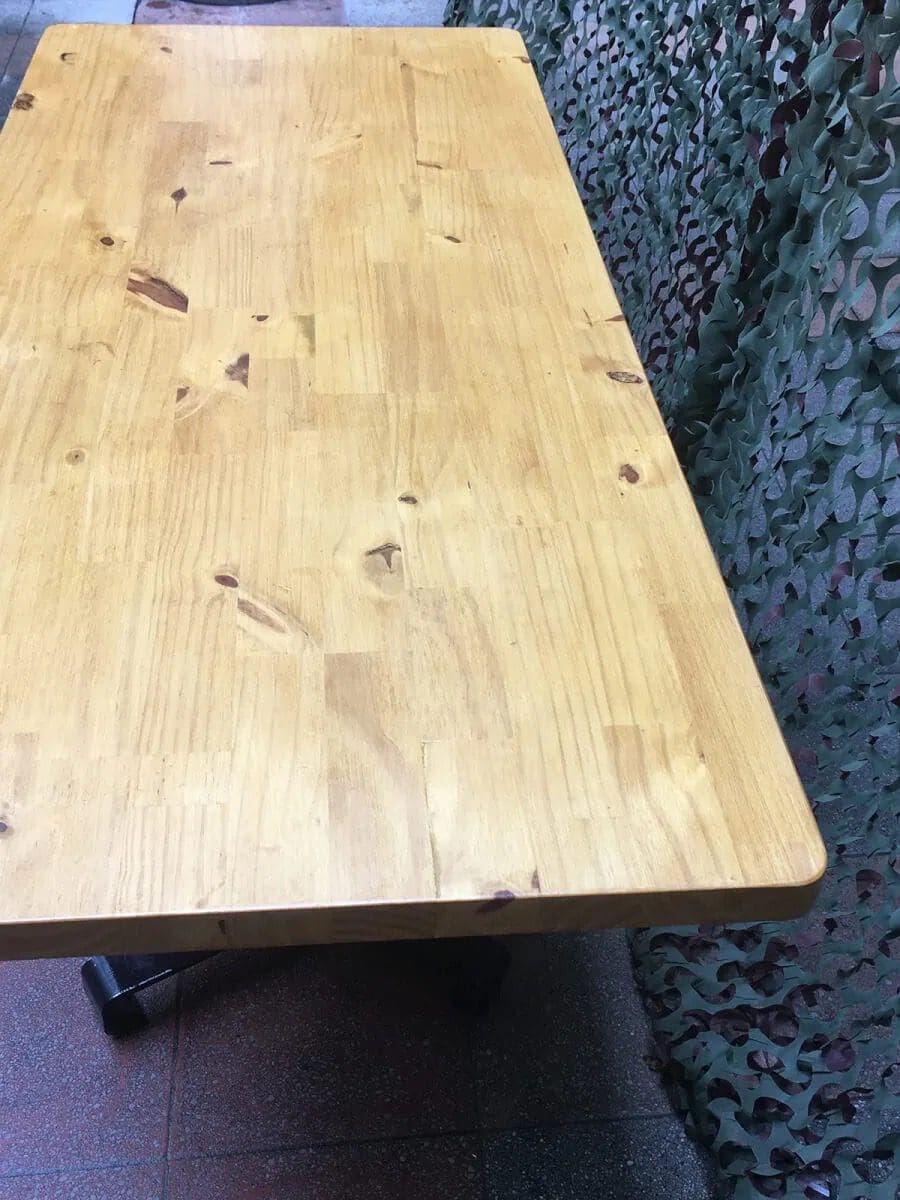 Charlotte PERRIAND – Table SAM – dite  » Pieds canard