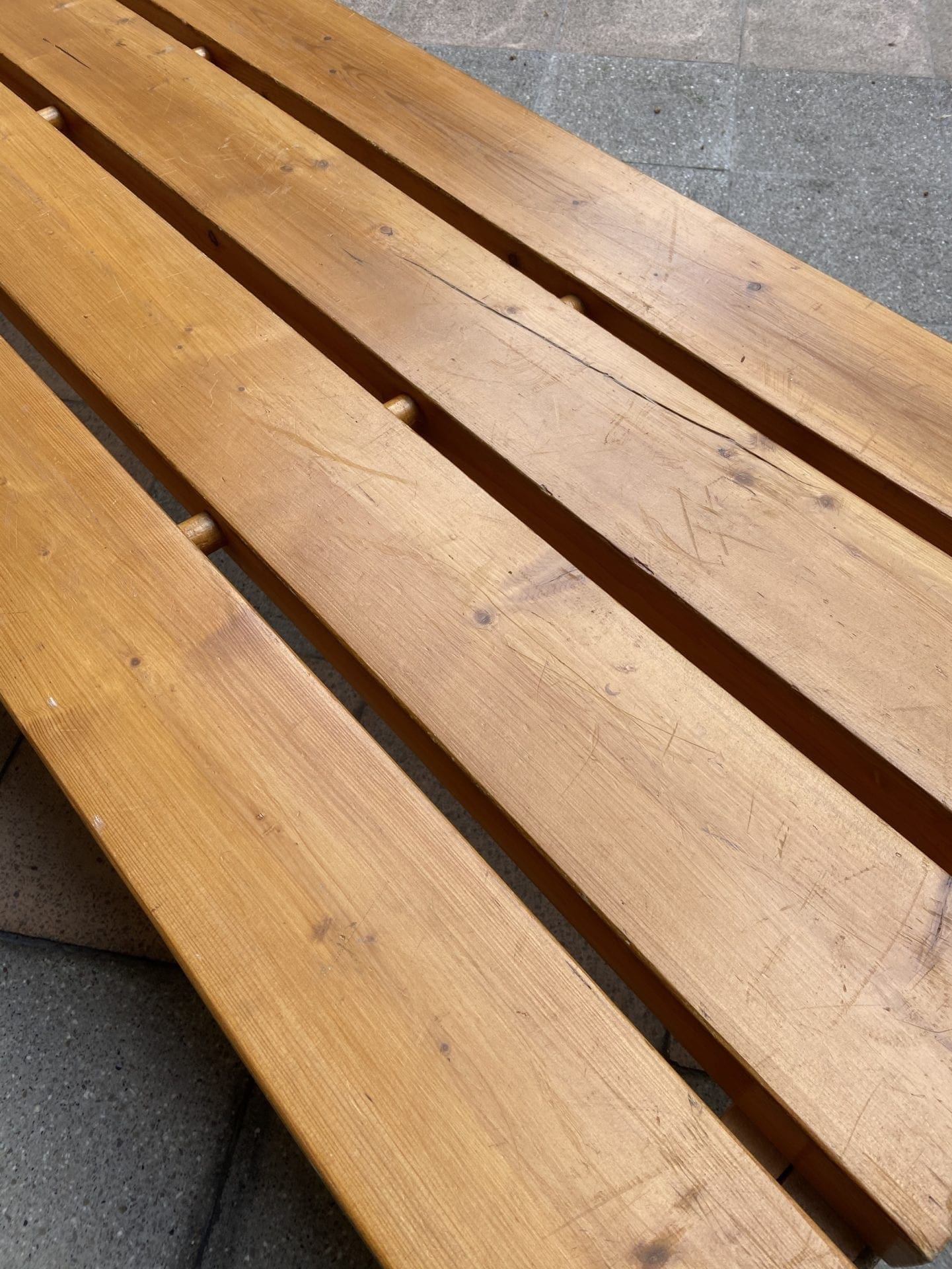 Charlotte Perriand – Rare Banc 4 lattes