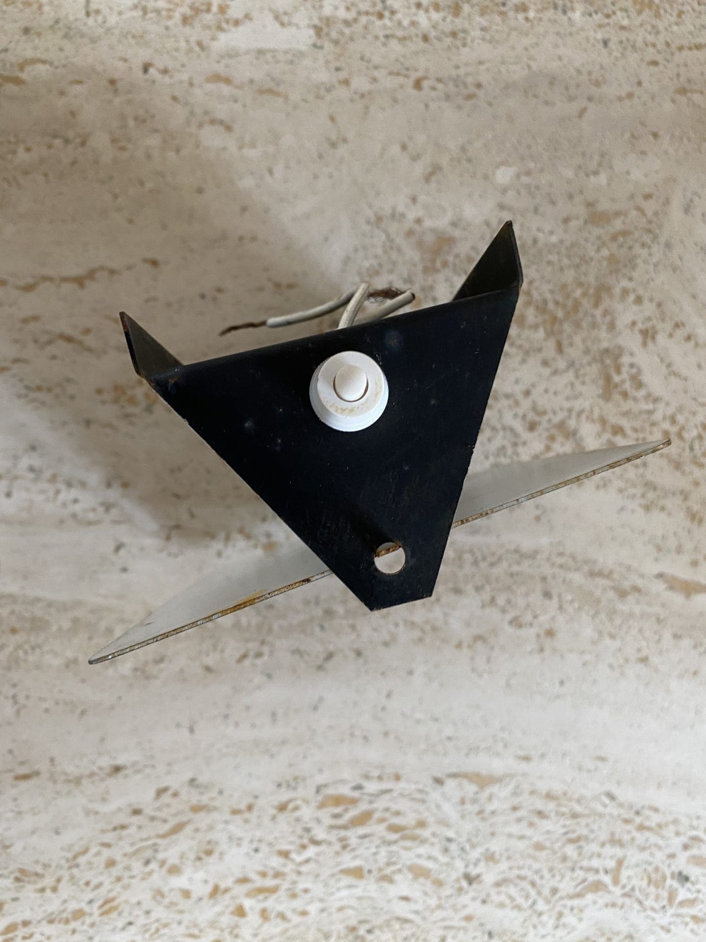 Charlotte Perriand – Rare série de 4 mythiques appliques Volets