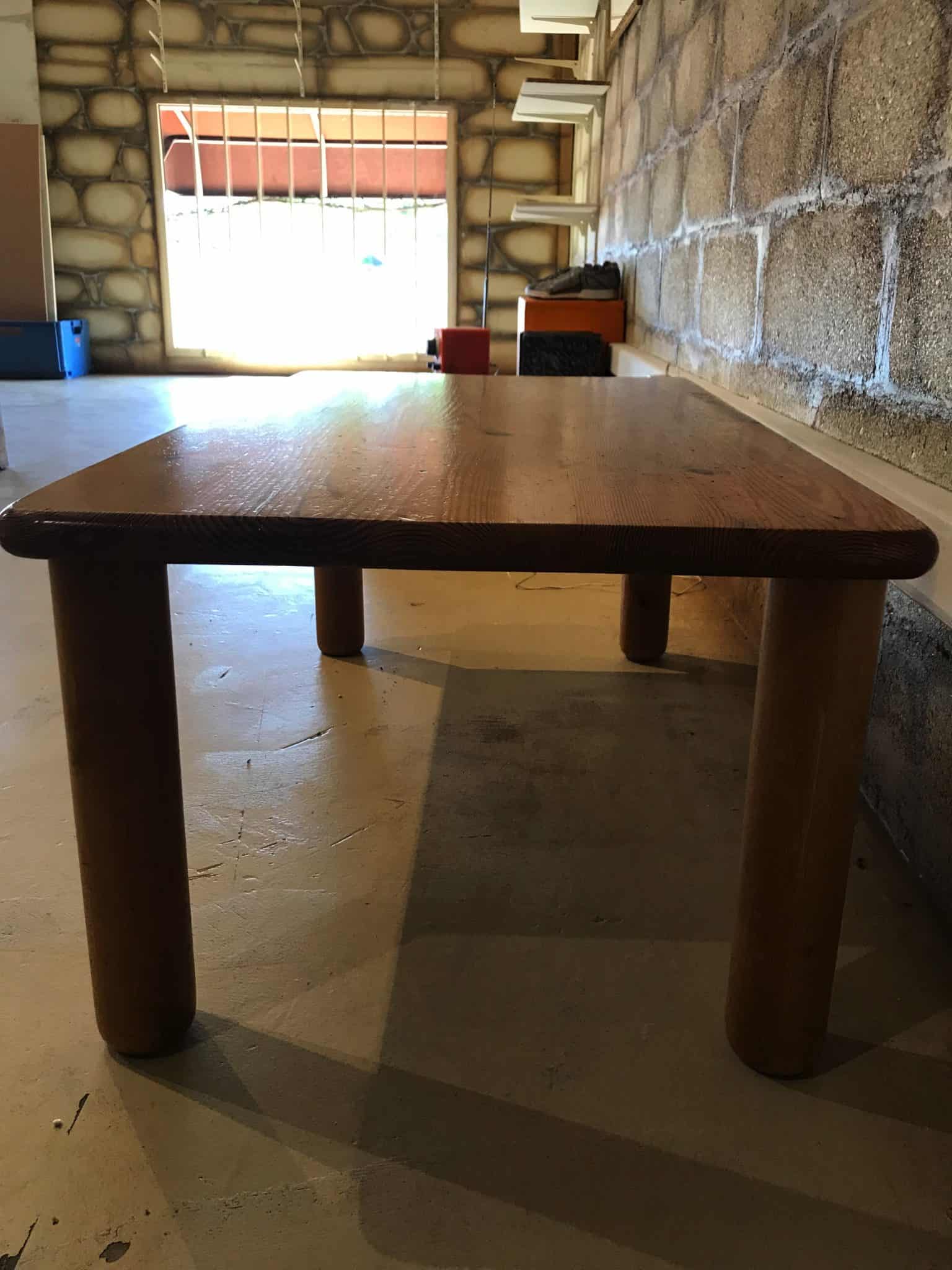 Charlotte Perriand – Table Basse en Pin LES ARCS 1600