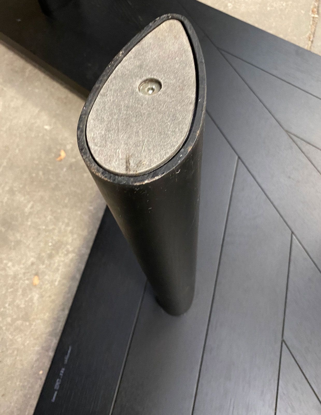 Charlotte Perriand – Table ventaglio noire