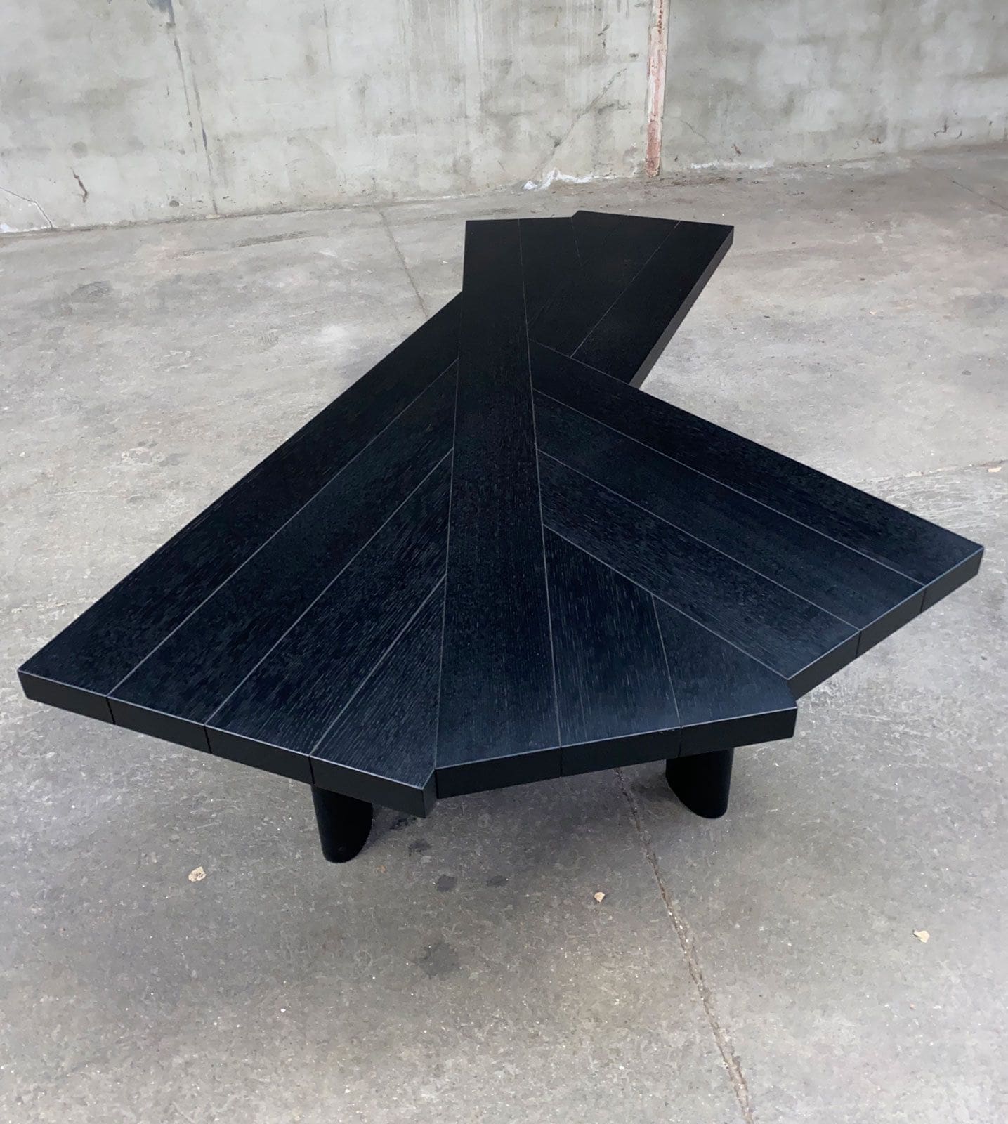 Charlotte Perriand – Table ventaglio noire