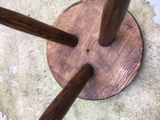 Tabouret « Berger » en Frêne – Charlotte Perriand