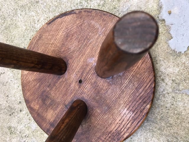 Tabouret « Berger » en Frêne – Charlotte Perriand