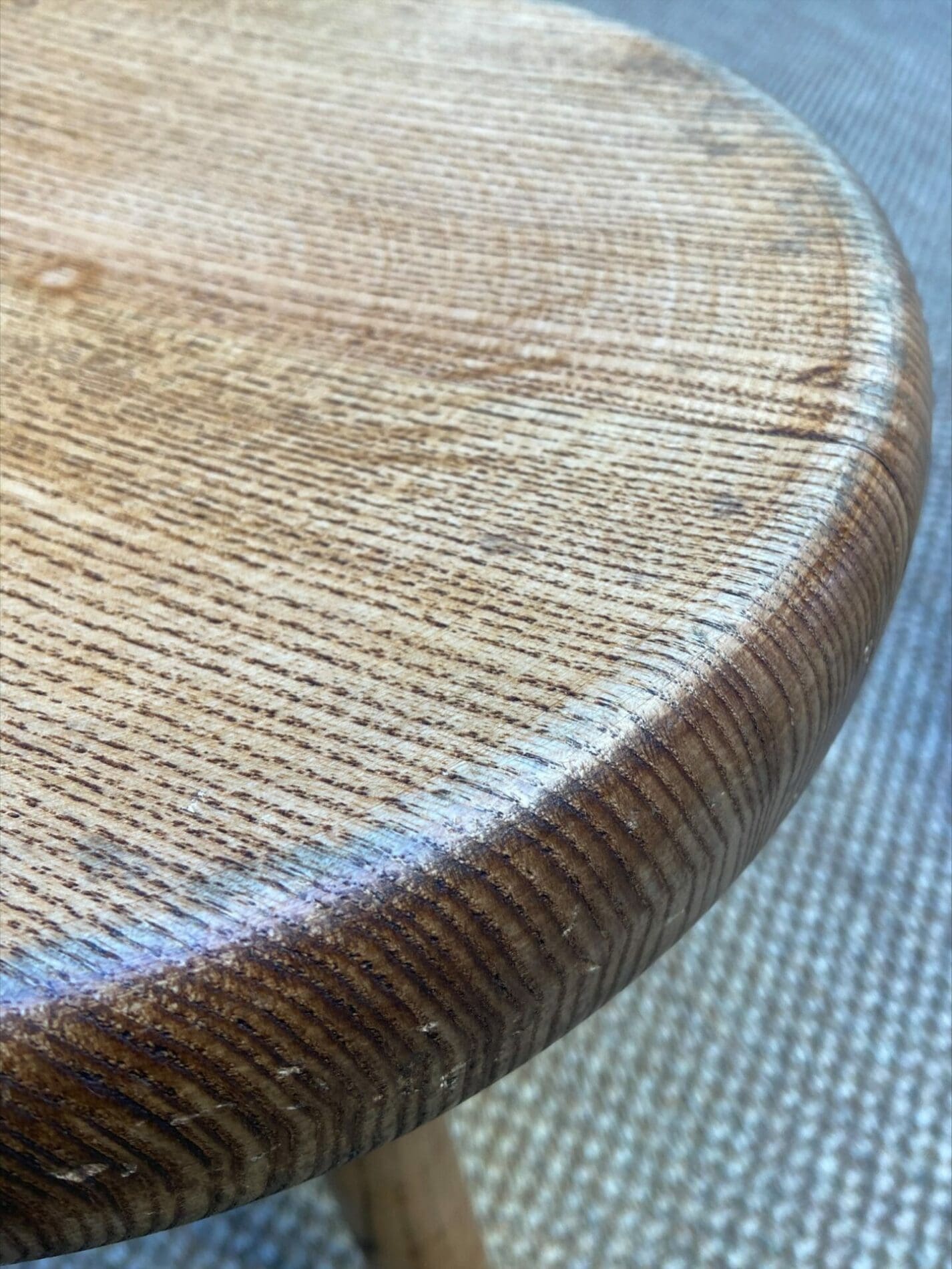 Charlotte Perriand – Tabouret berger haut 2