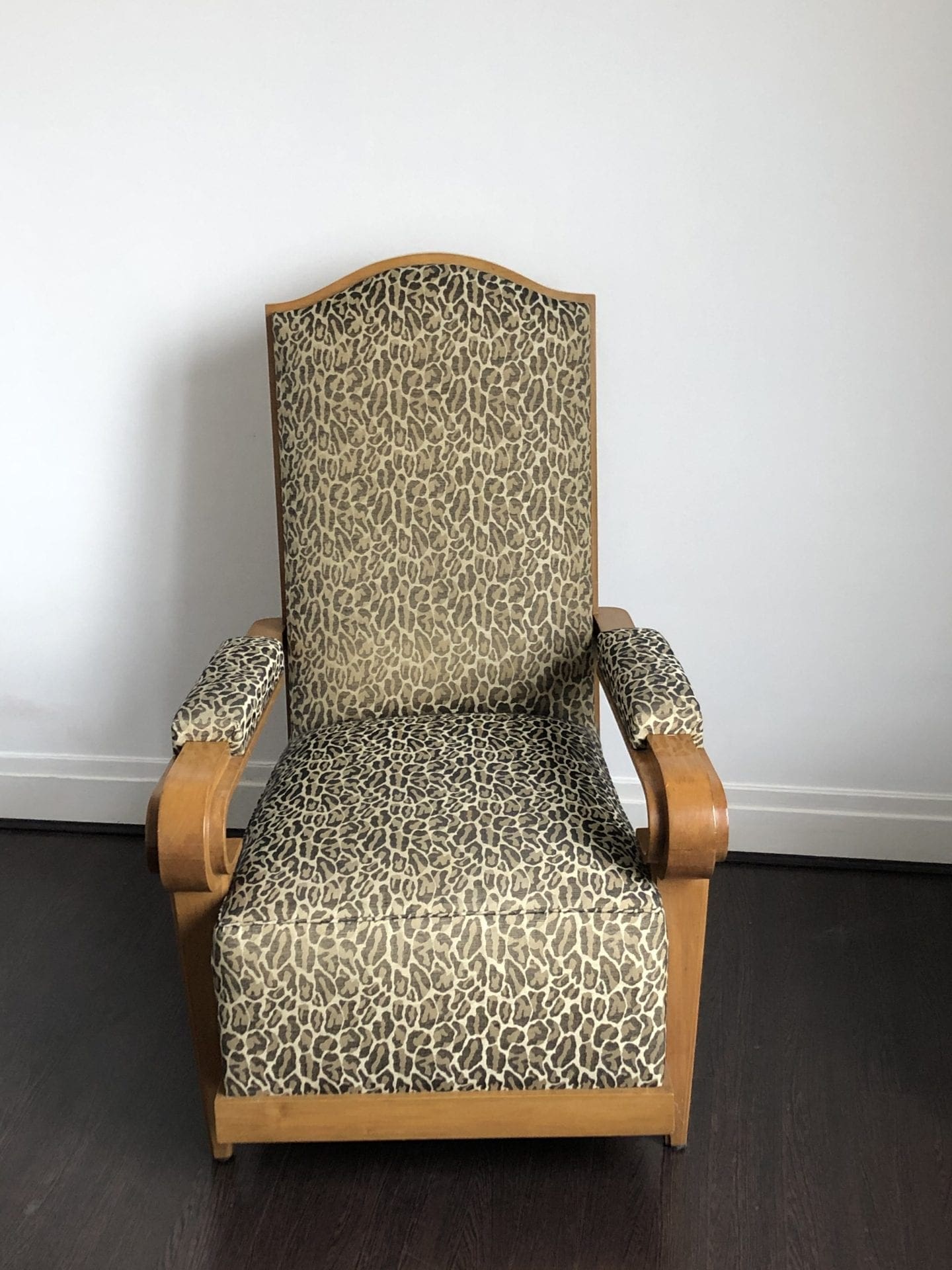 Dans le Style d&rsquo;André Arbus – Fauteuil