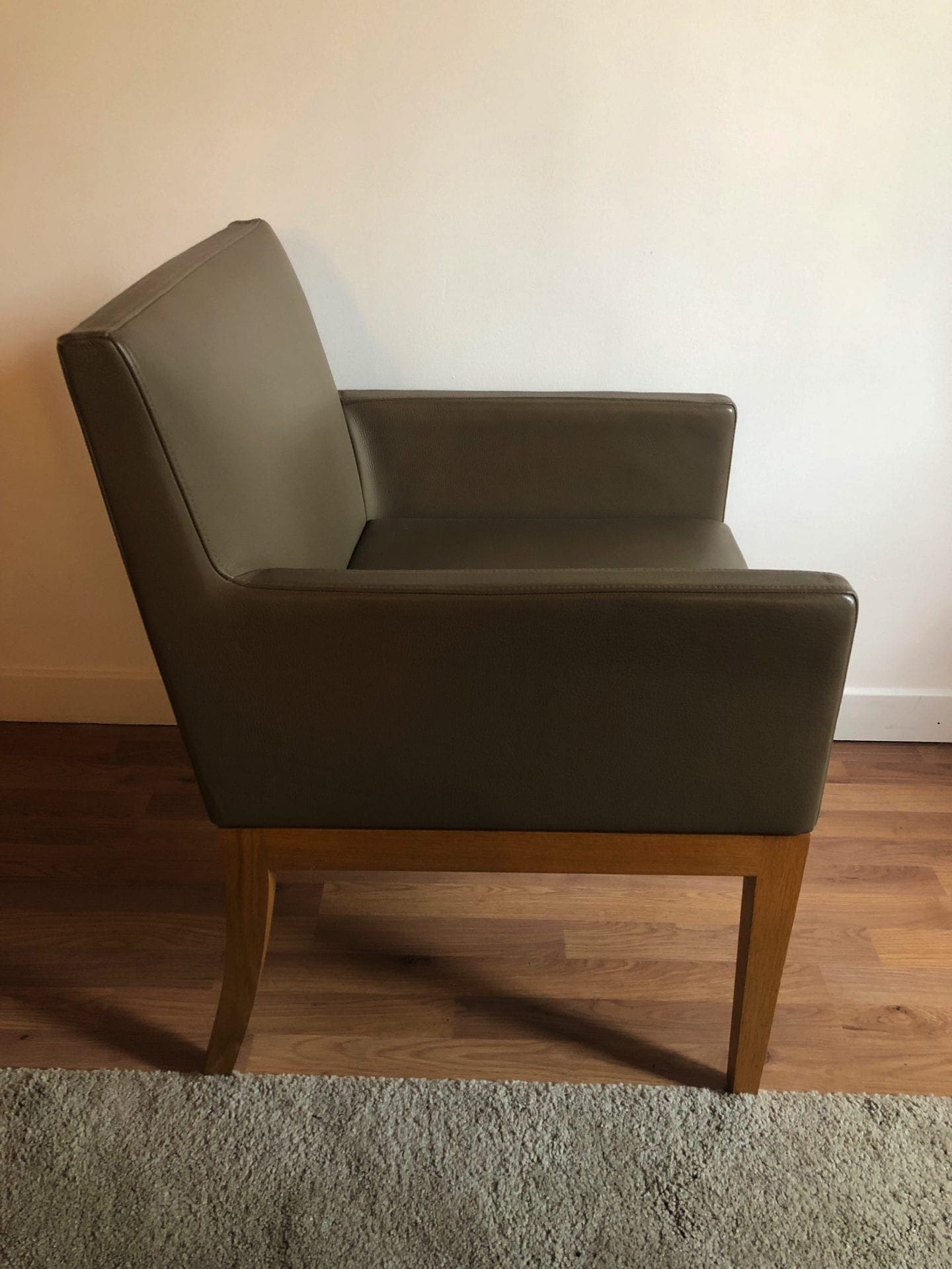 Fauteuil Andrée Putman – écart international