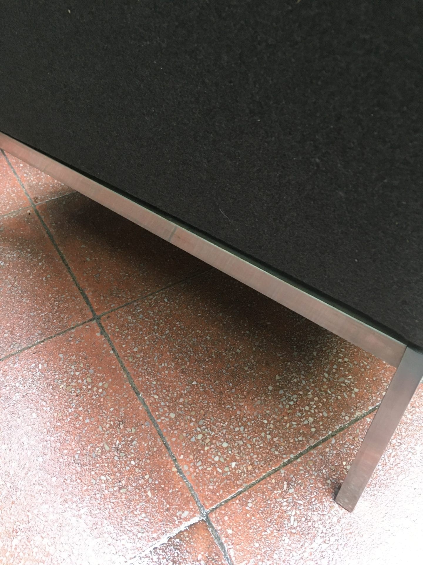 Florence Knoll – Paire de chauffeuses modèle 65, Knoll International