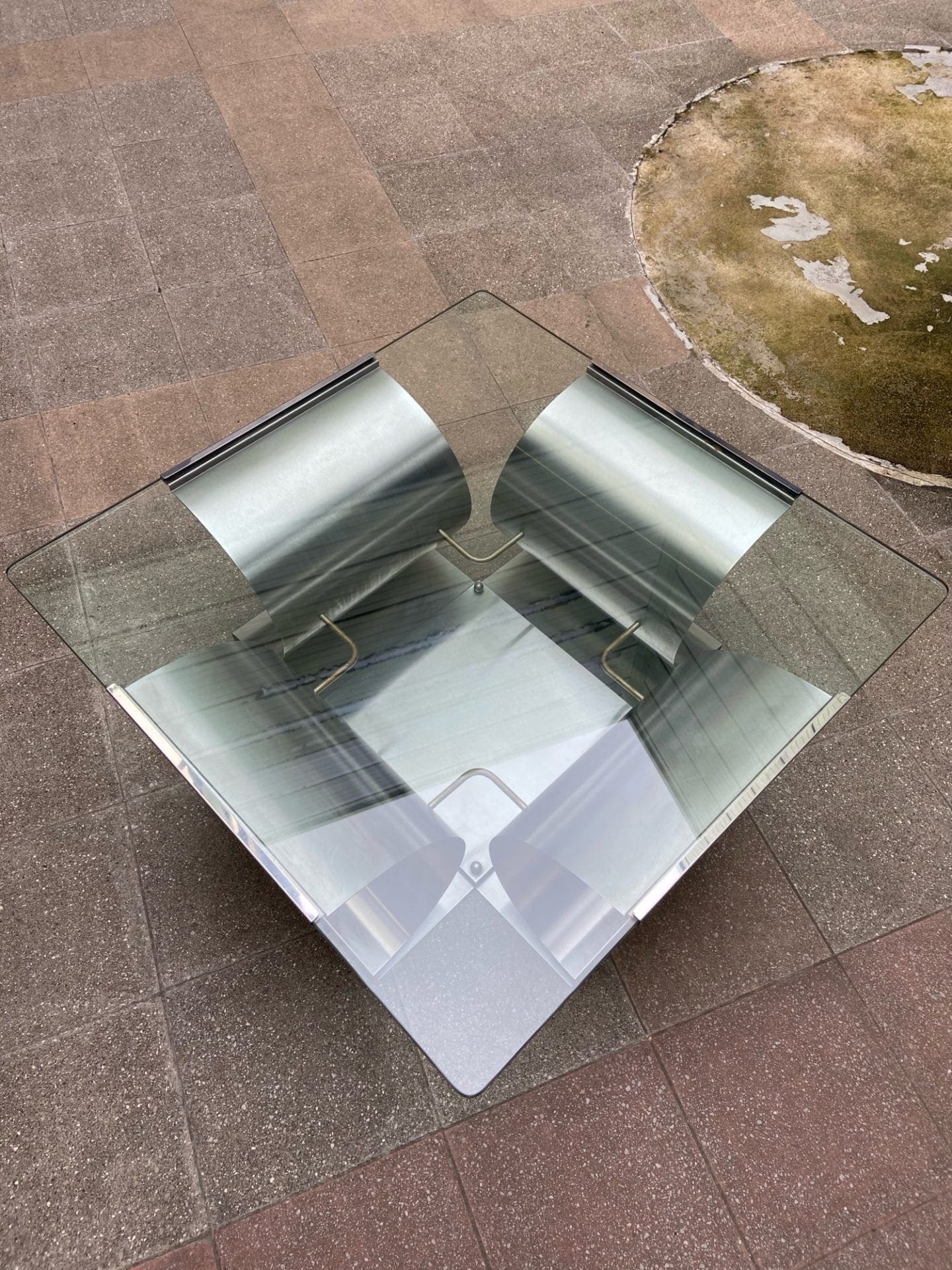 François Monnet pour Kappa – Table Basse en Acier et Verre