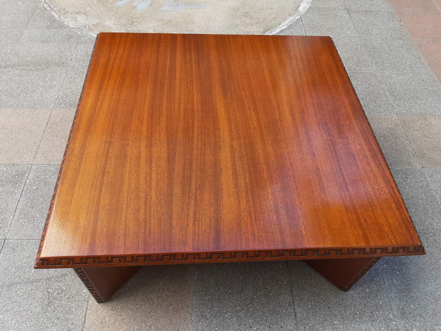 Frank LLOYD WRIGHT – Table Basse, Circa 1955