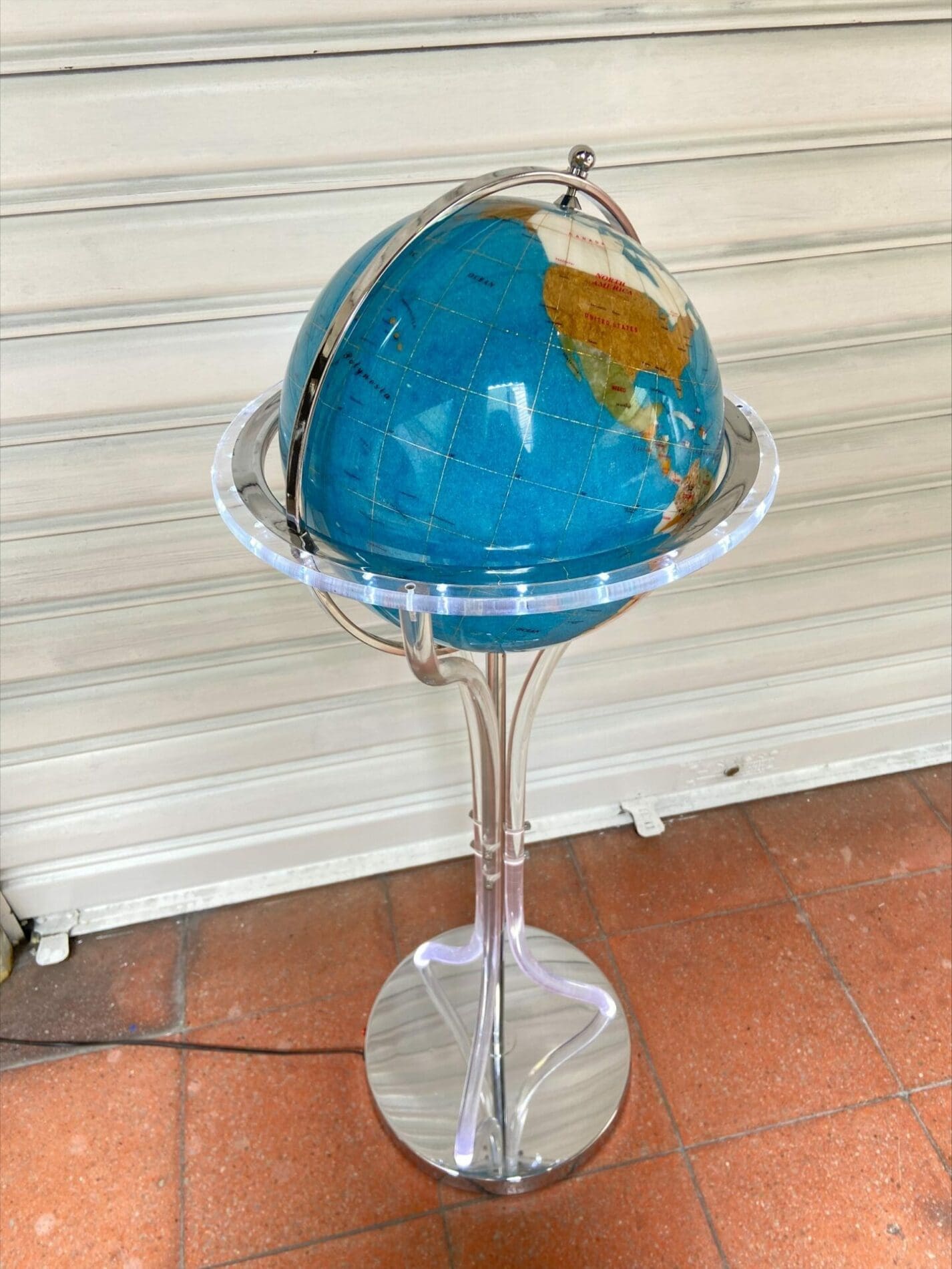 Globe Terrestre Lumineux Design Moderne, 2015