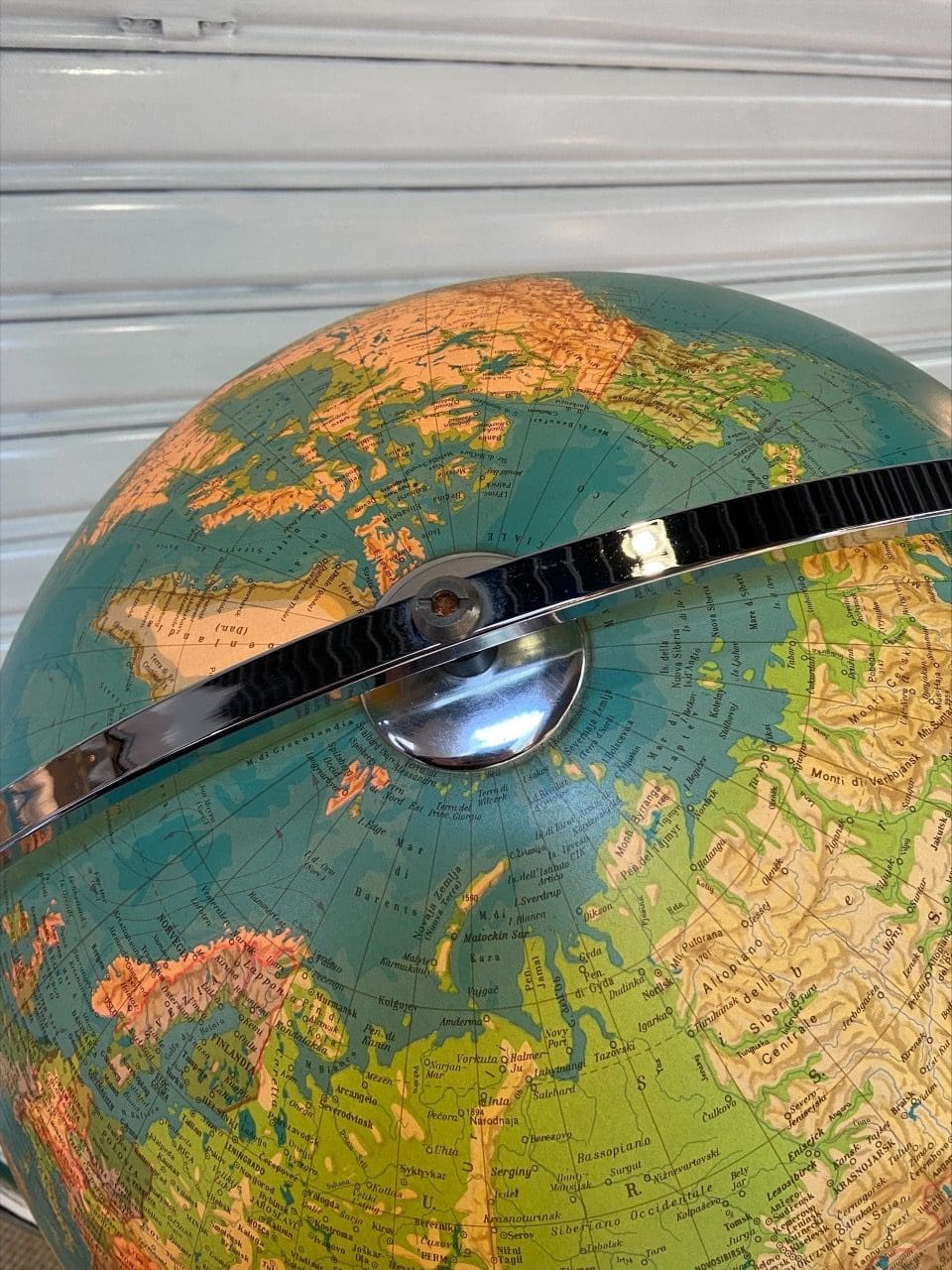 Globe Vintage De Agostini – Métal Chromé et Plastique, Circa 1970