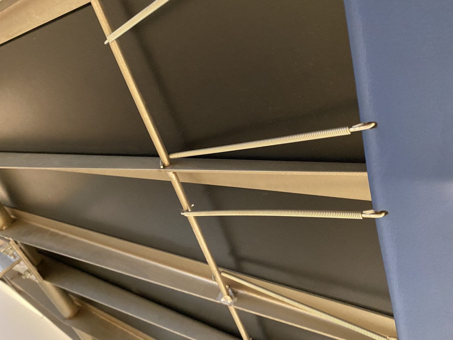 Jean prouvé – Bureau M80 dit aéronautique – Édition tecta