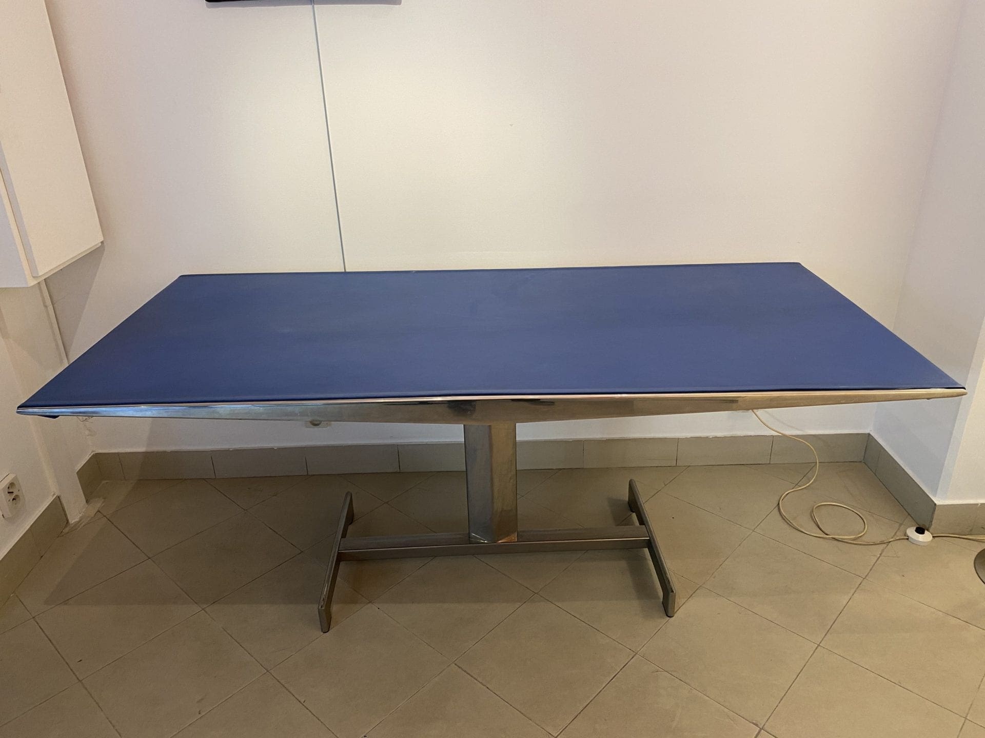 Jean prouvé – Bureau M80 dit aéronautique – Édition tecta