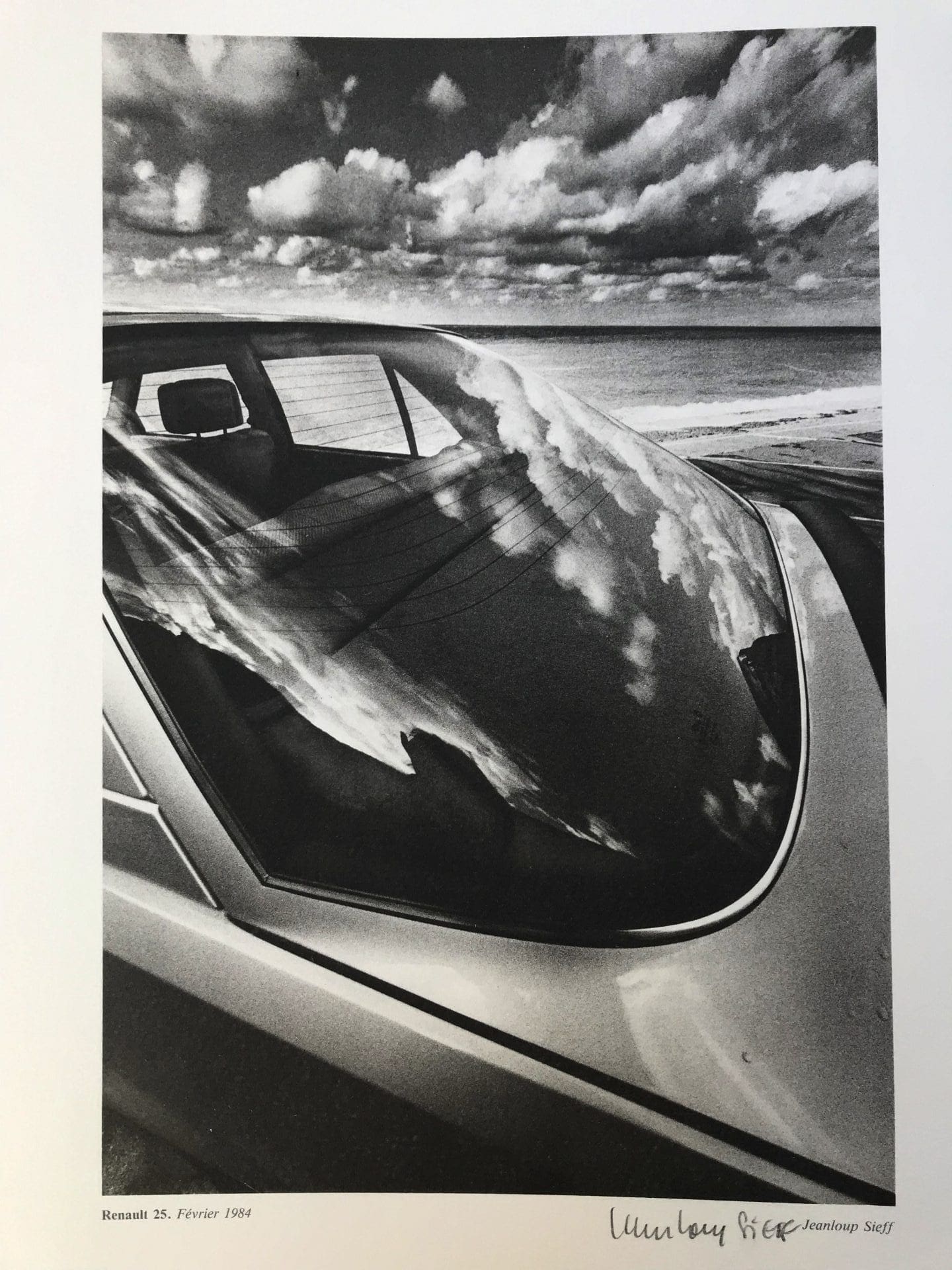 Jeanloup Sieff (1933-2000) – Auto Psy, Renault 25 – 1984