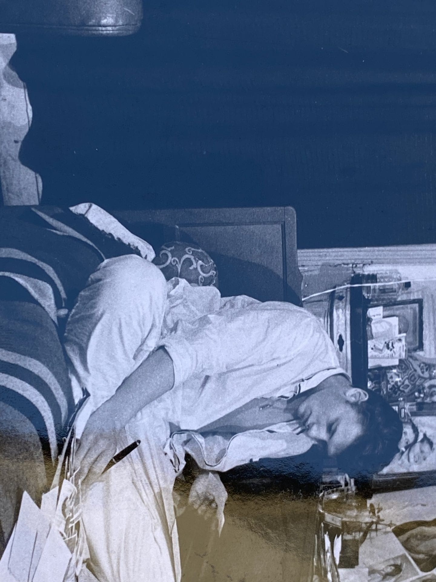 Photographie de Johnny Hallyday – Dans sa chambre, 1961