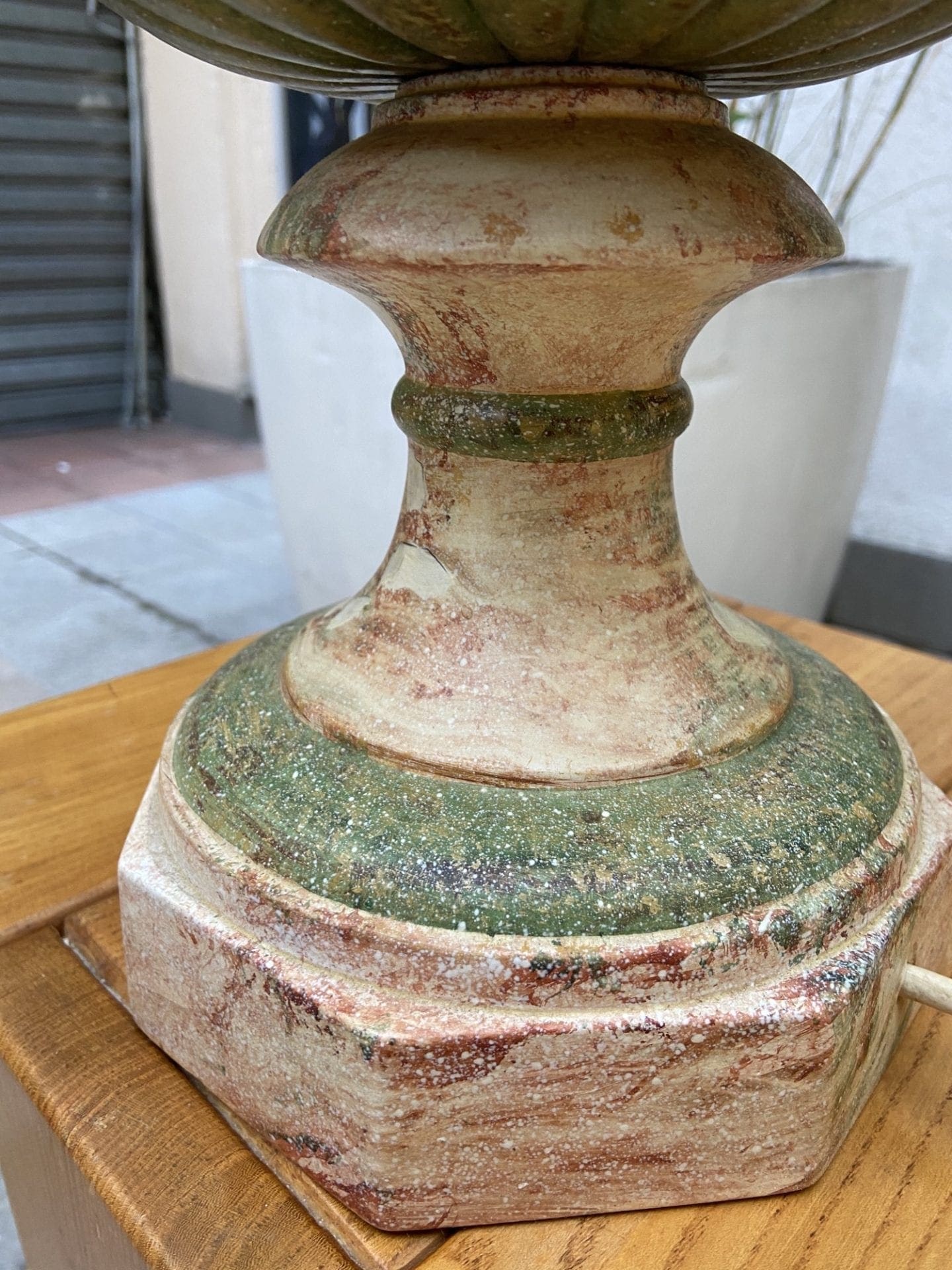 Lampe céramique peinte à main, circa 1990