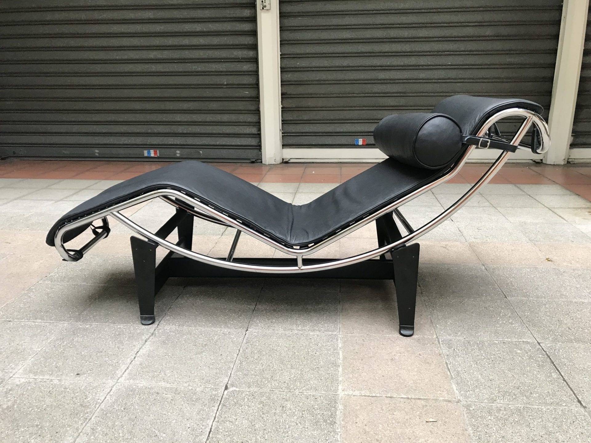 Le Corbusier/ Charlotte Perriand – Chaise longue LC4