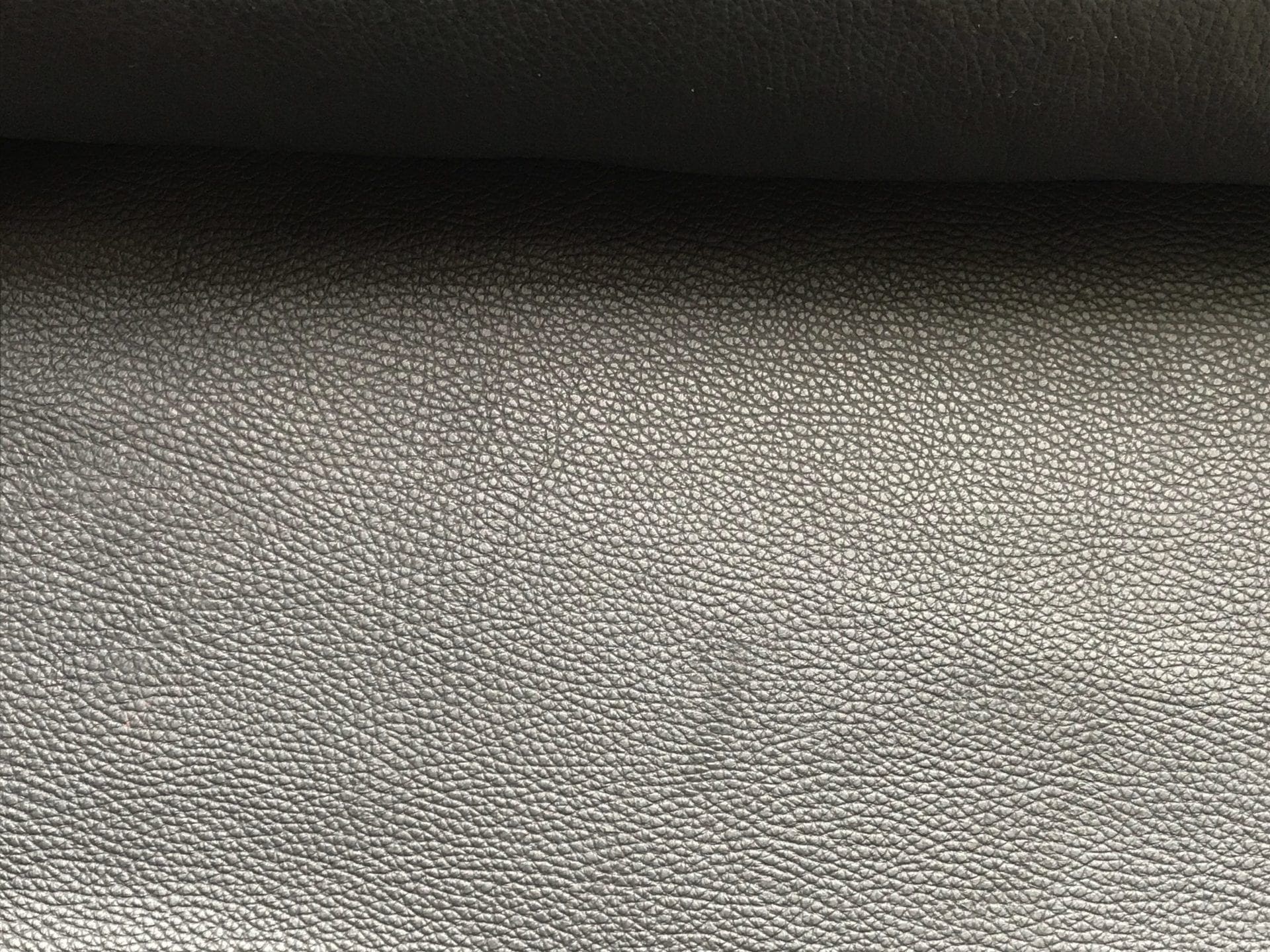 Le Corbusier/ Charlotte Perriand – Chaise longue LC4