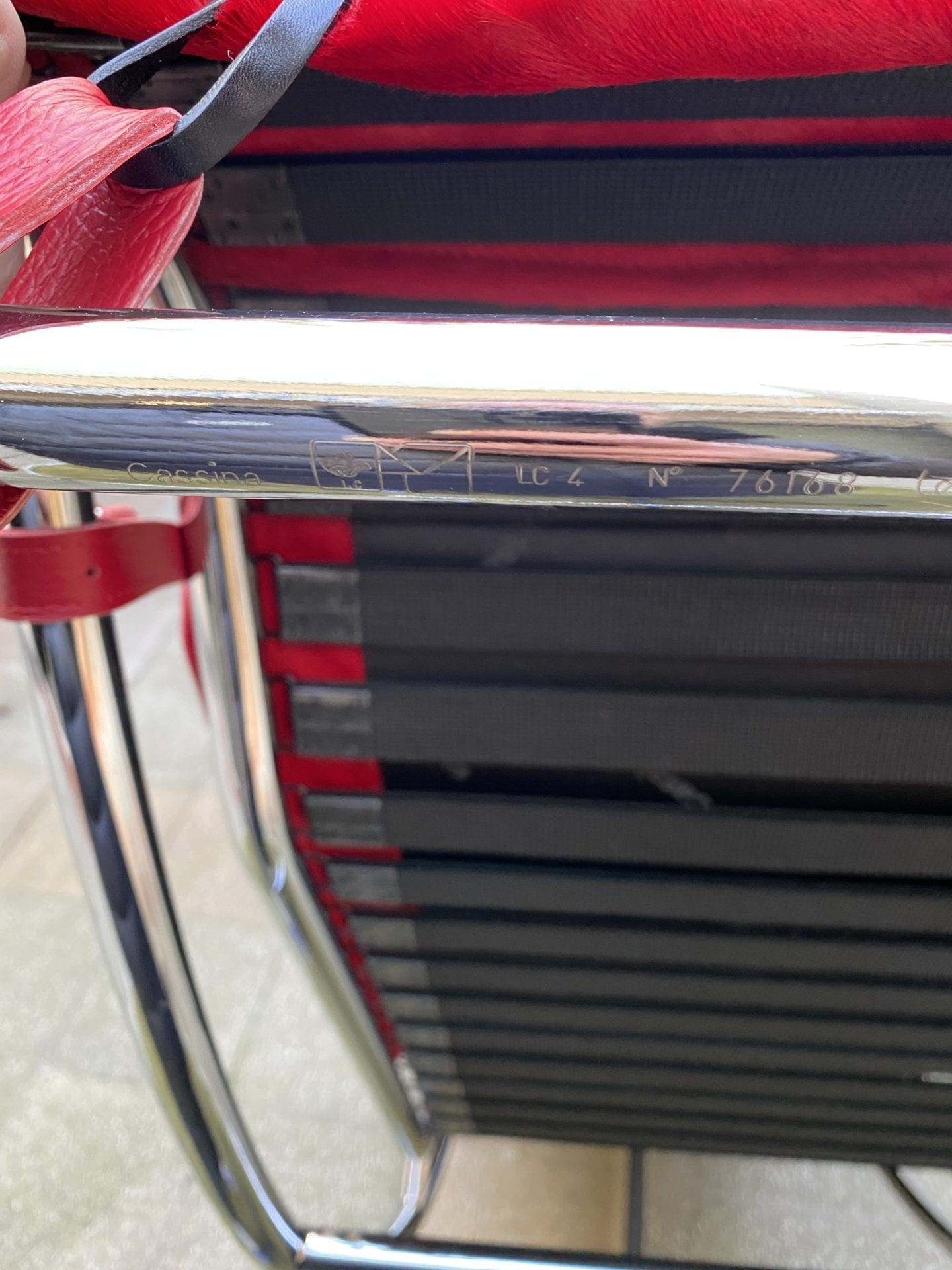 Le Corbusier – Charlotte Perriand – LC4 Rouge