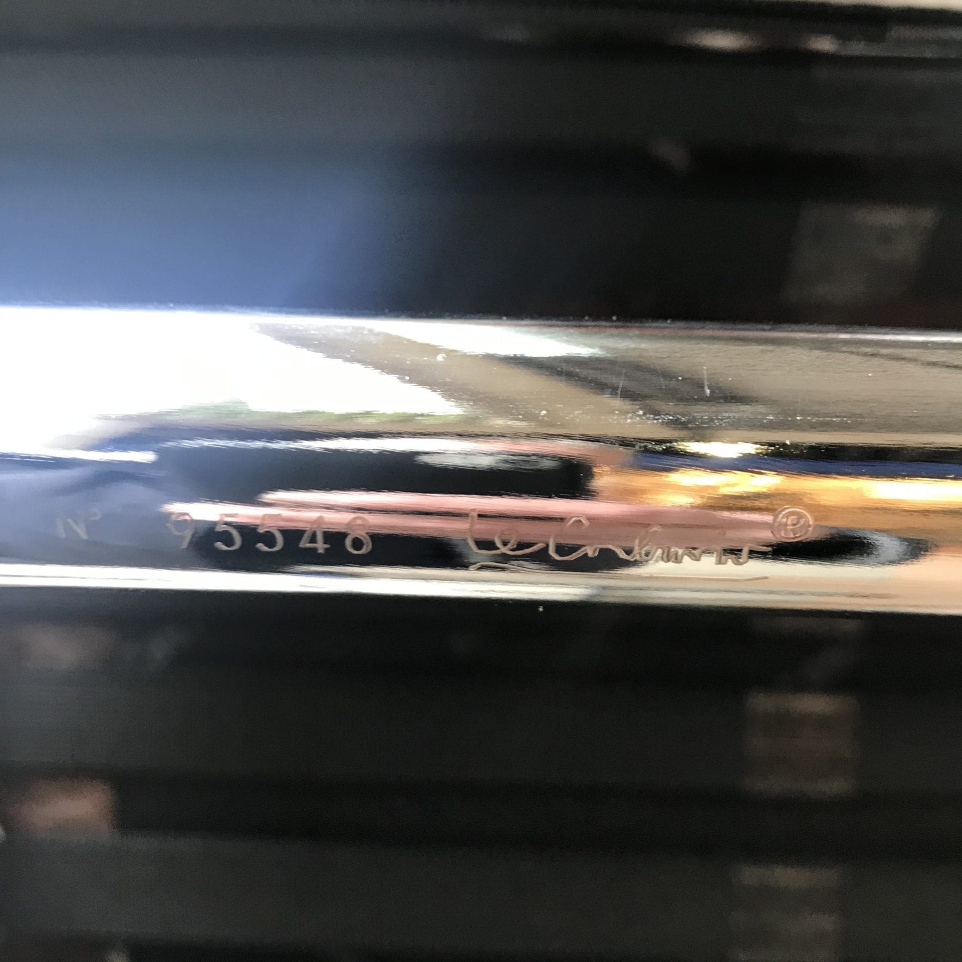 Le Corbusier –  LC4 peau de vache BI-TON  – 2015