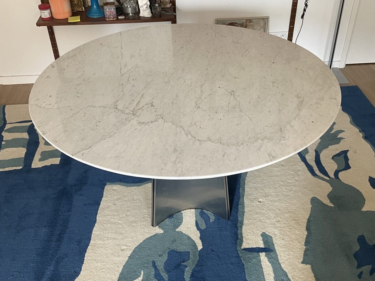 Table ronde marbre et acier Luigi Saccardo