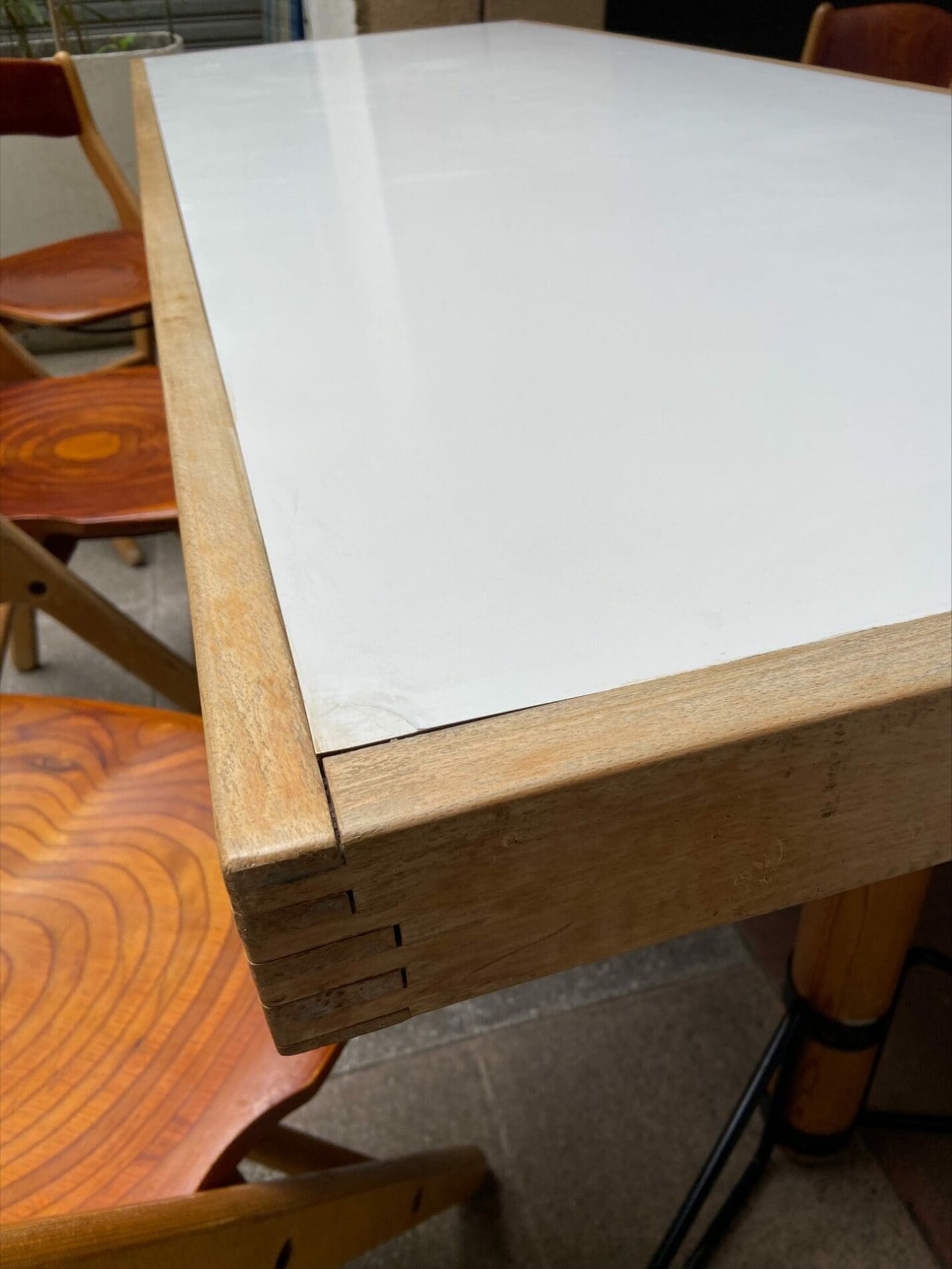 Marc Held – Ensemble table et 6 chaises