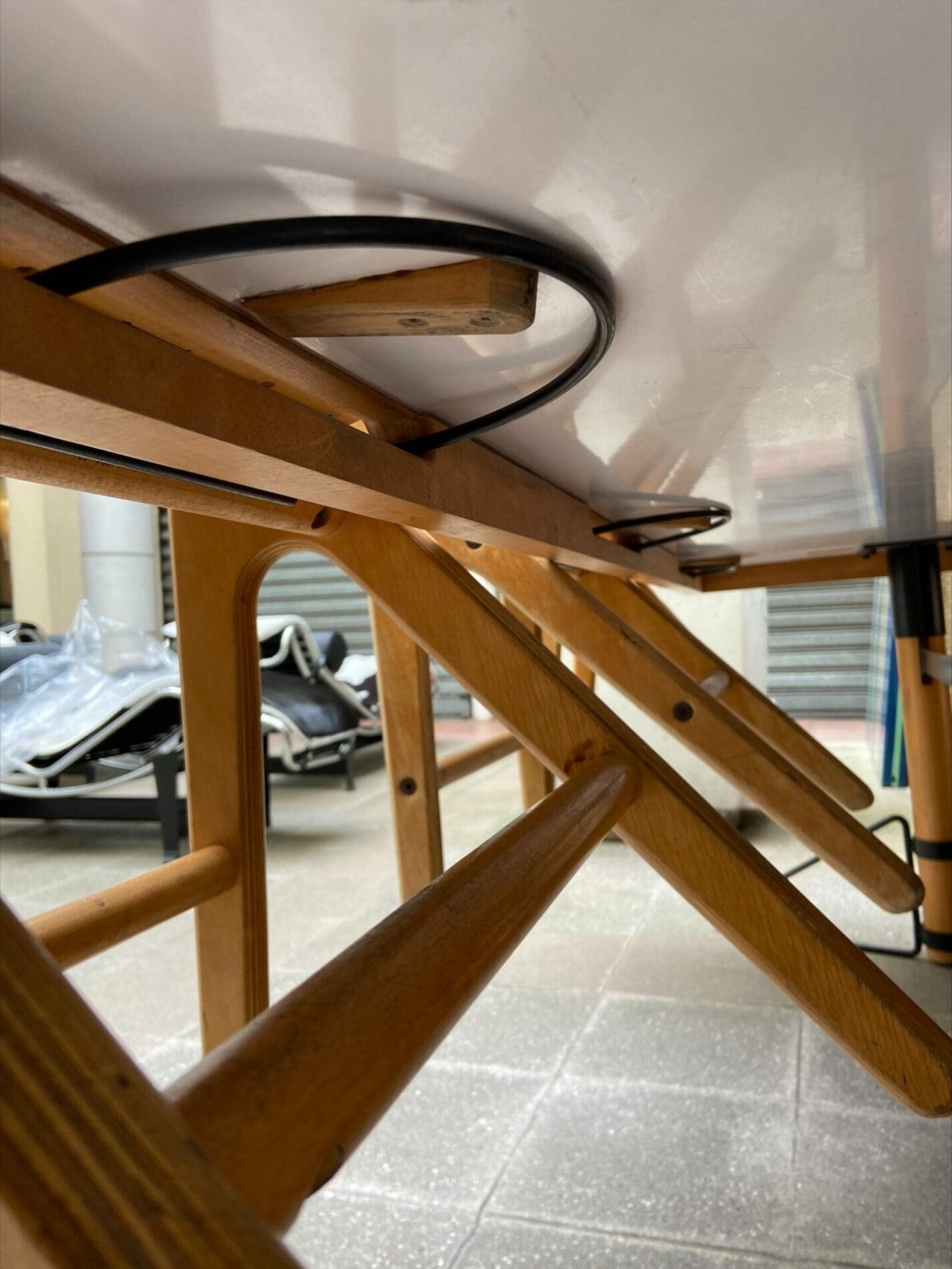 Marc Held – Ensemble table et 6 chaises