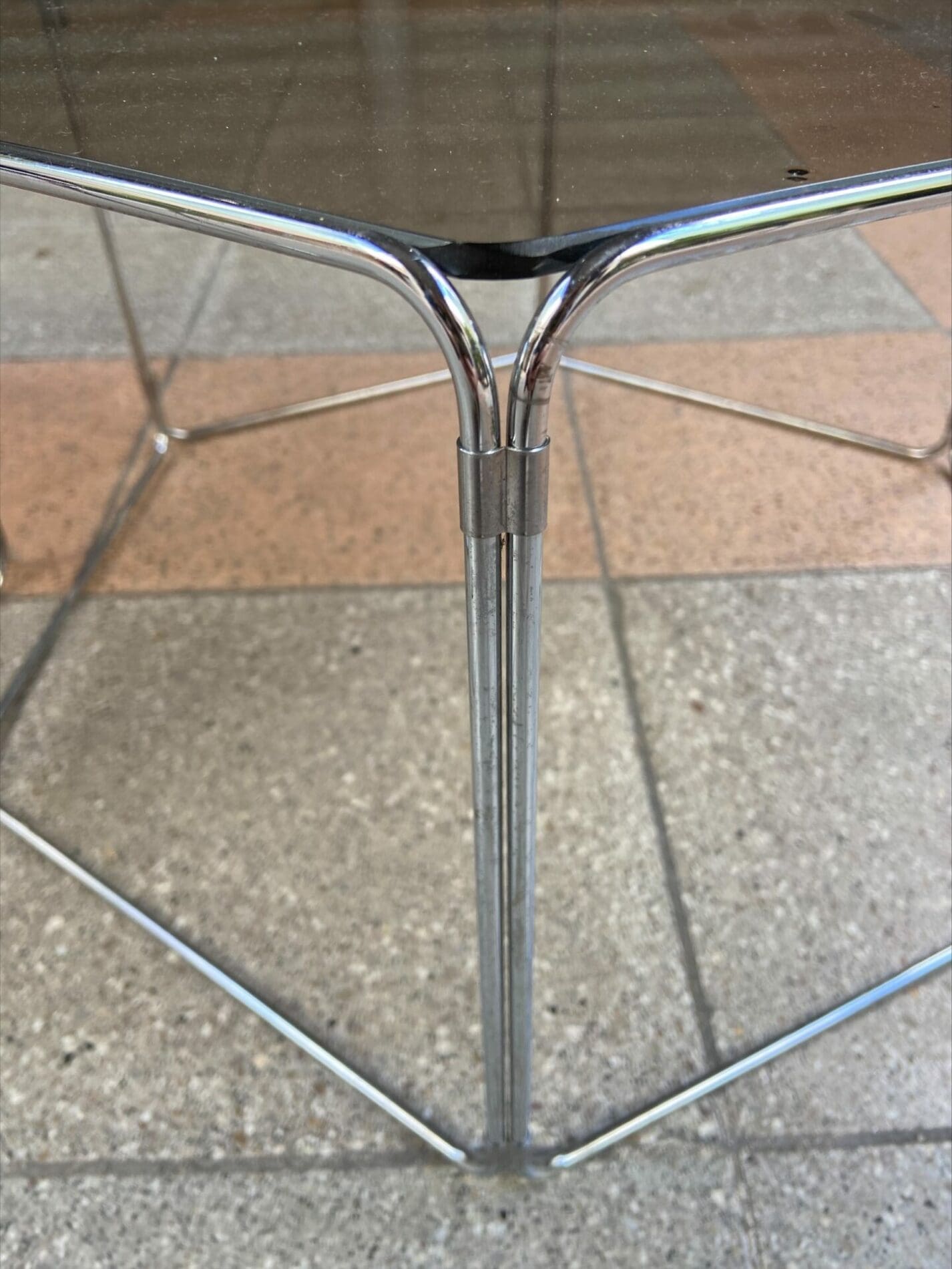 Max Sauze – Ensemble de 3 tables basses / bouts de canapé