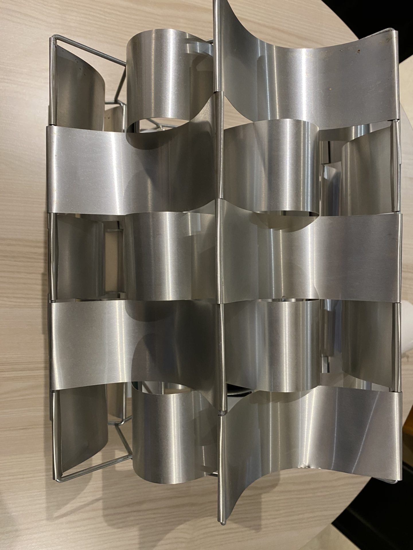 Lustre Max Sauze en aluminium, design sculptural circa 1975