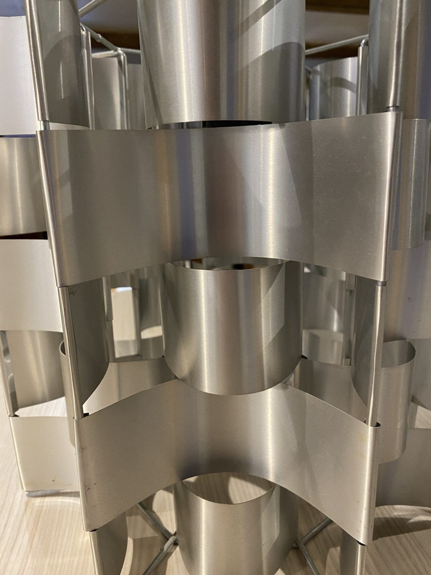 Lustre Max Sauze en aluminium, design sculptural circa 1975