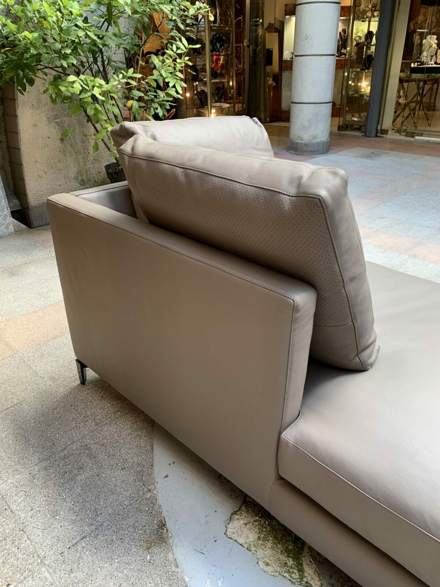 Méridienne Minotti en Cuir Gris Grainé, 2018