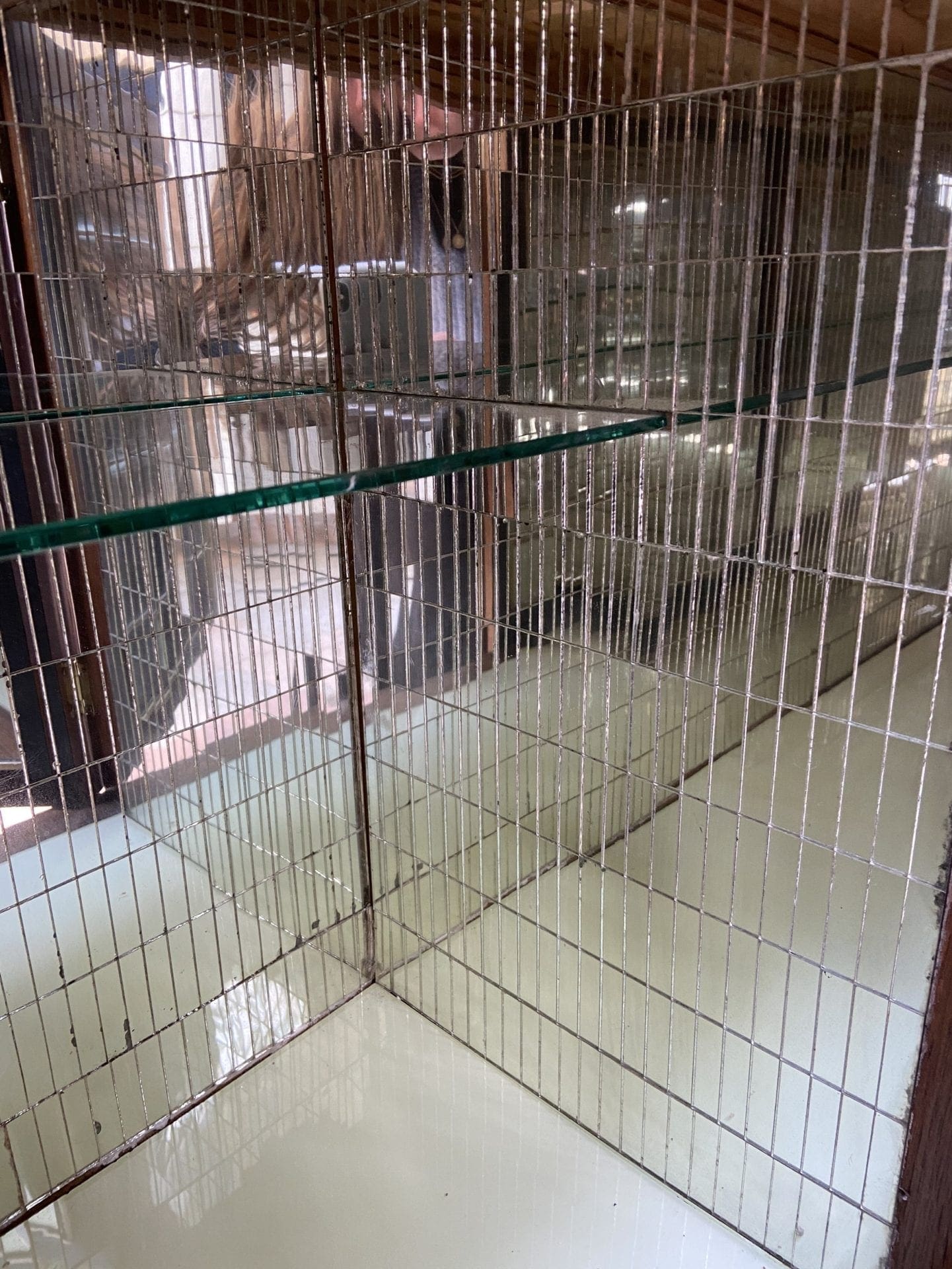 Meuble Bar vintage noir, verre et laiton, années 1950-60