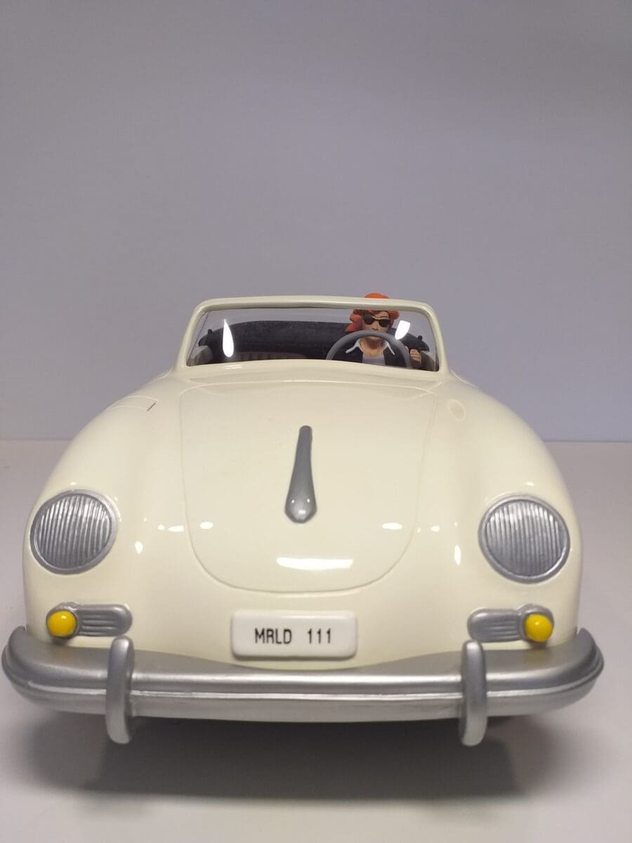 Michel Aroutcheff – Dottie dans sa Porsche 356