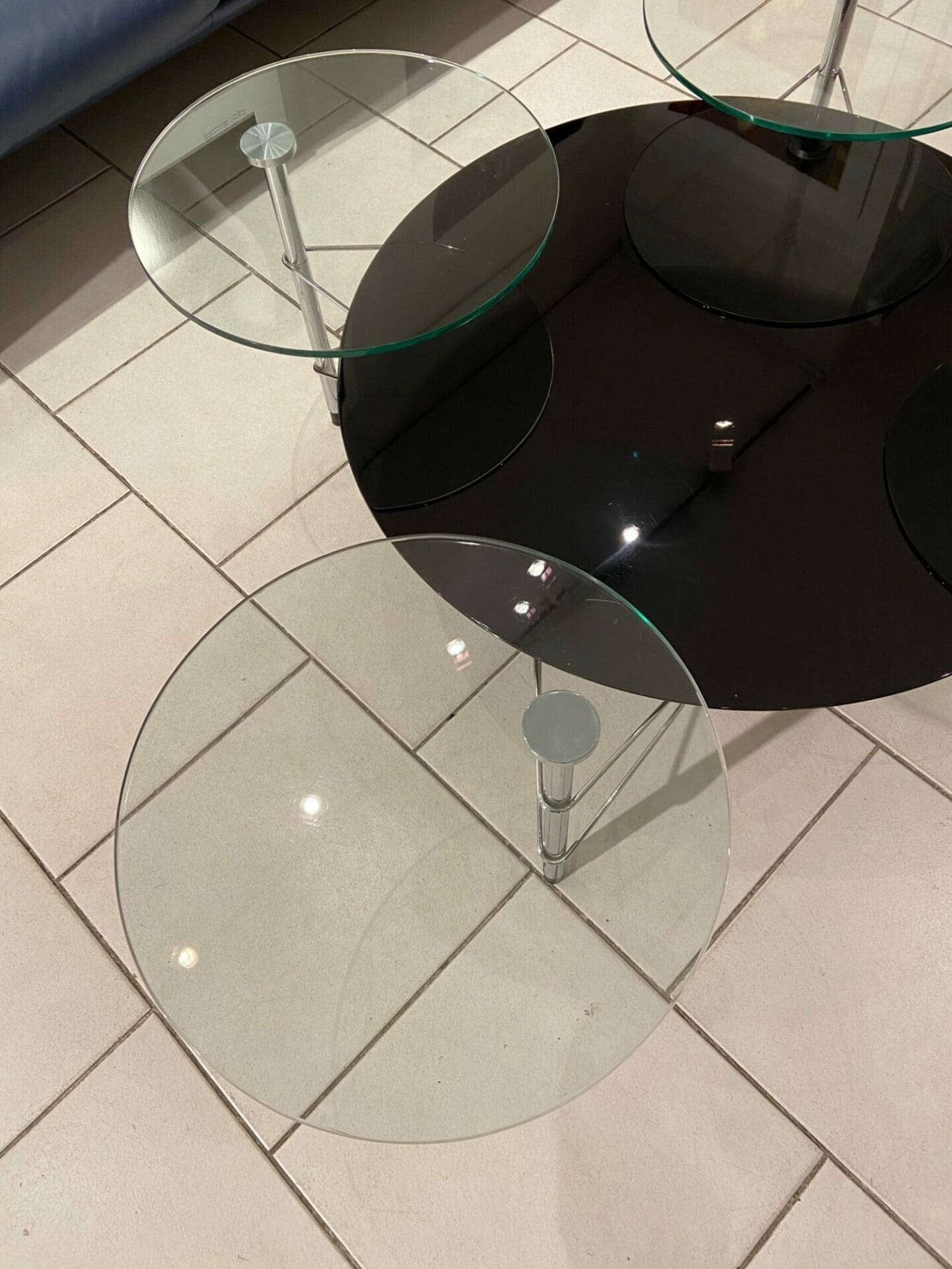 Michel Boyer – Table verre noir Roche Bobois