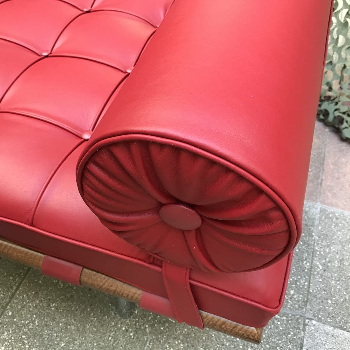 Daybed Barcelona Rouge Mies van der Rohe, édition Knoll